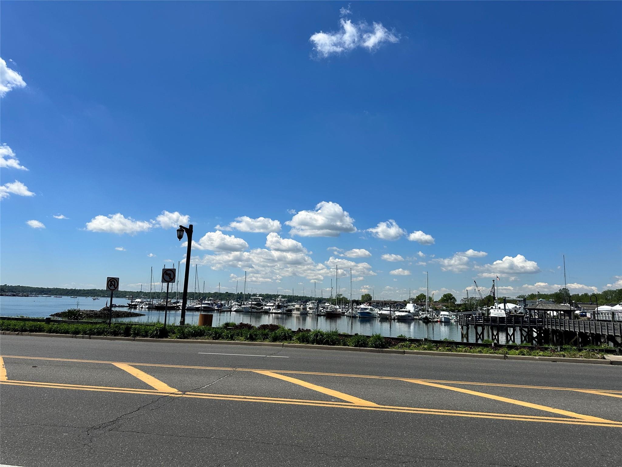 Single Family Linwood  Nassau County, NY 11050, MLS-865441-4