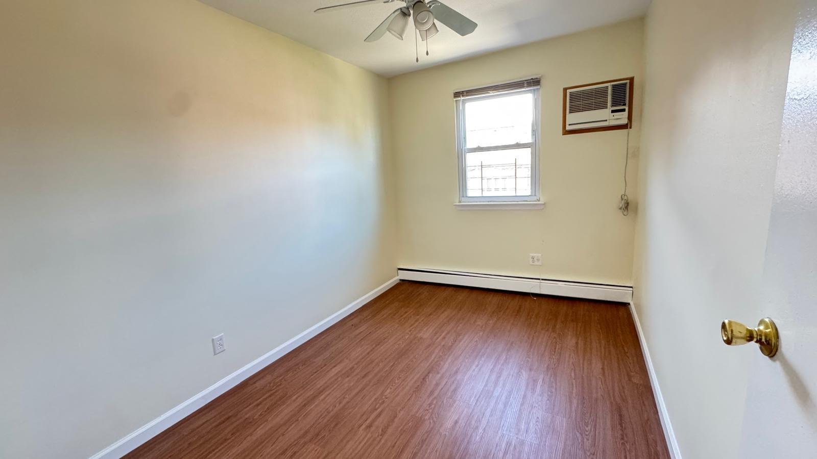 Single Family 79th  Queens, NY 11367, MLS-865446-8