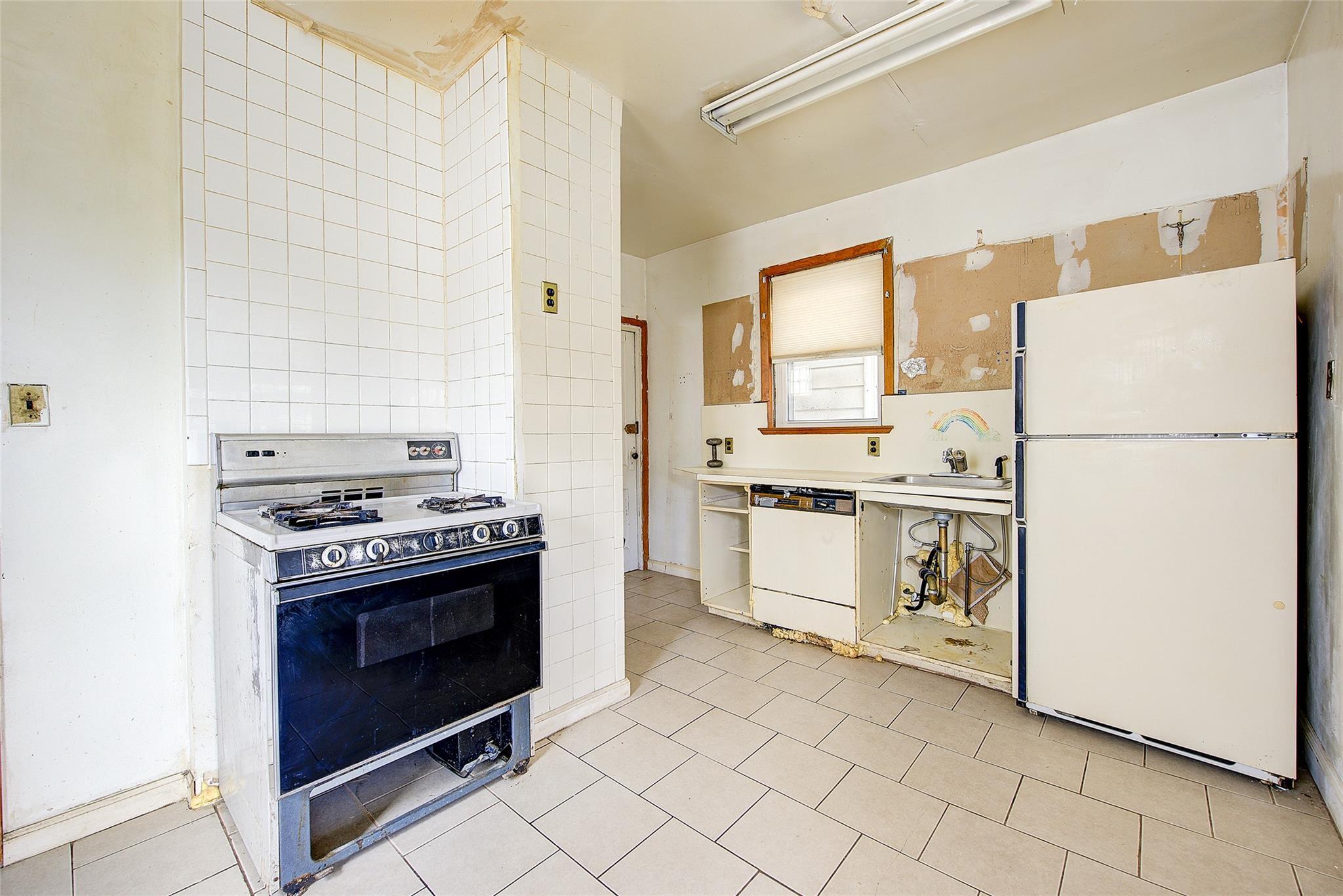 Single Family 186th  Queens, NY 11423, MLS-865452-10