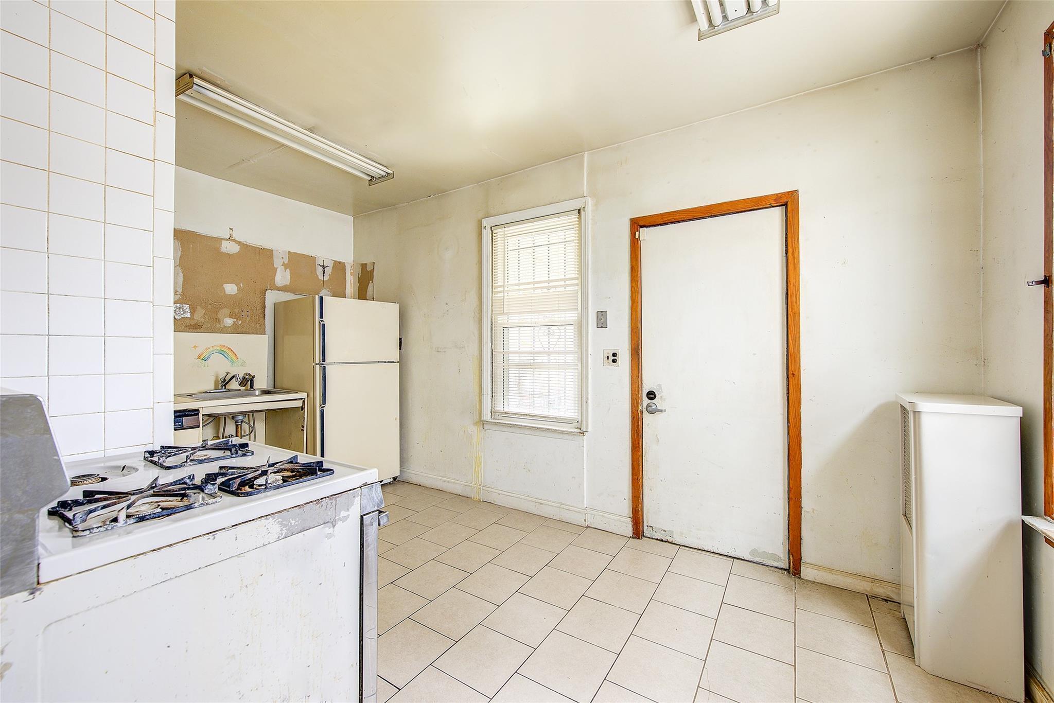 Single Family 186th  Queens, NY 11423, MLS-865452-11