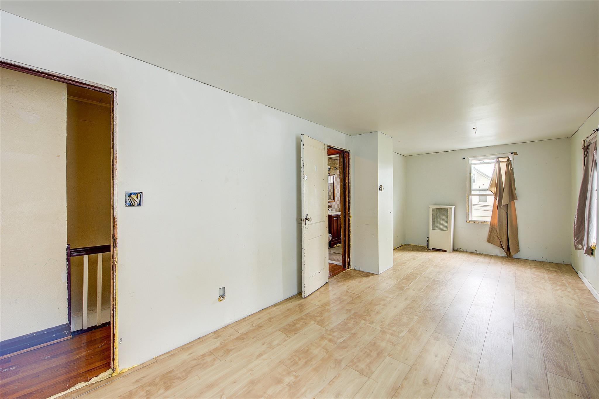 Single Family 186th  Queens, NY 11423, MLS-865452-14