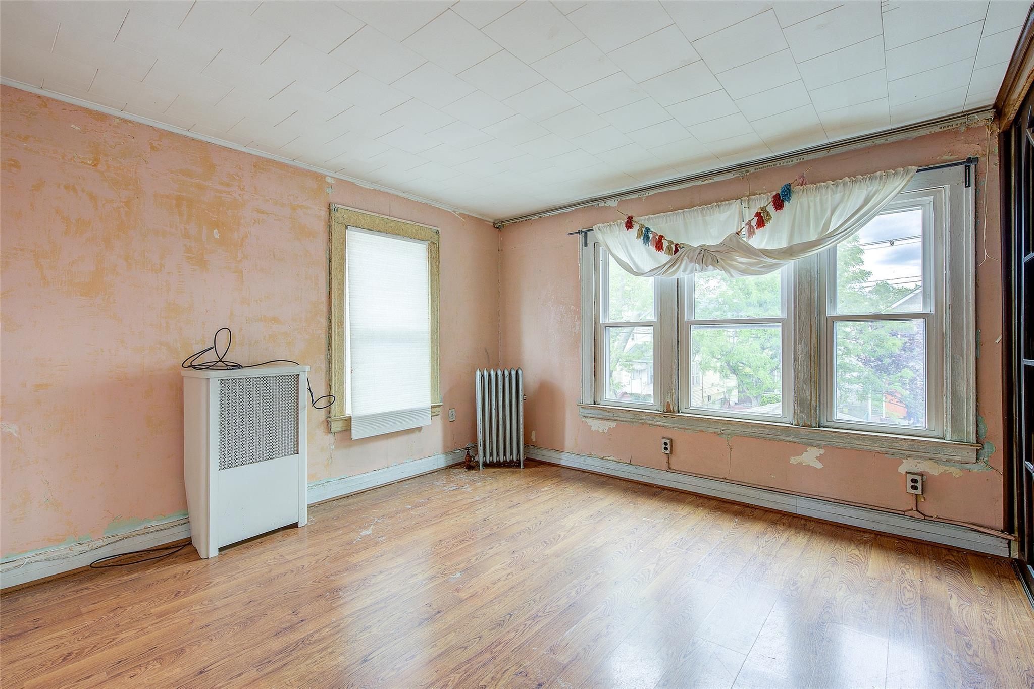 Single Family 186th  Queens, NY 11423, MLS-865452-15