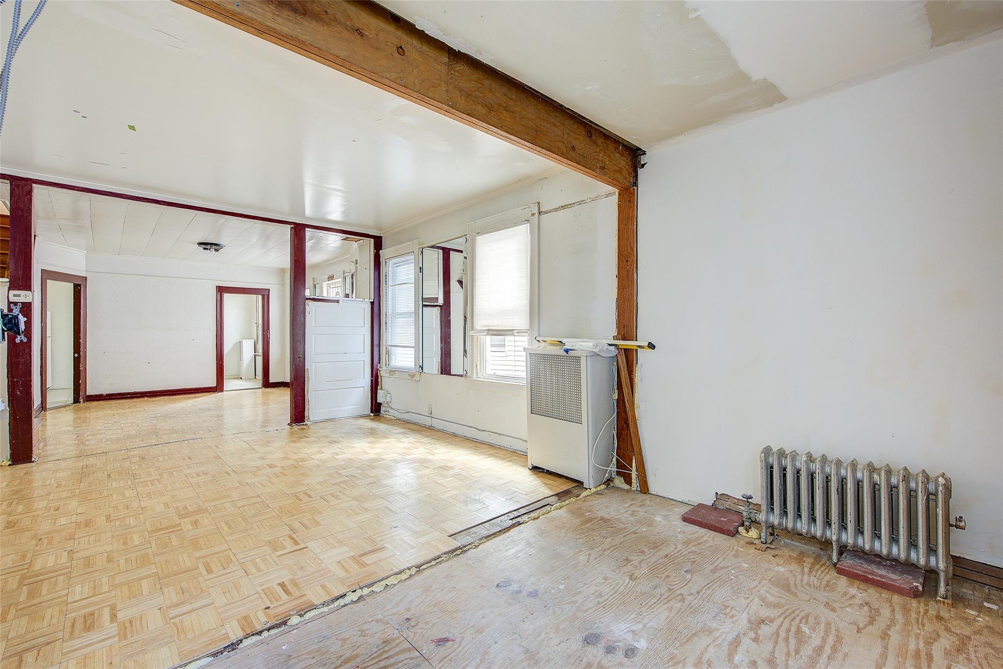 Single Family 186th  Queens, NY 11423, MLS-865452-7