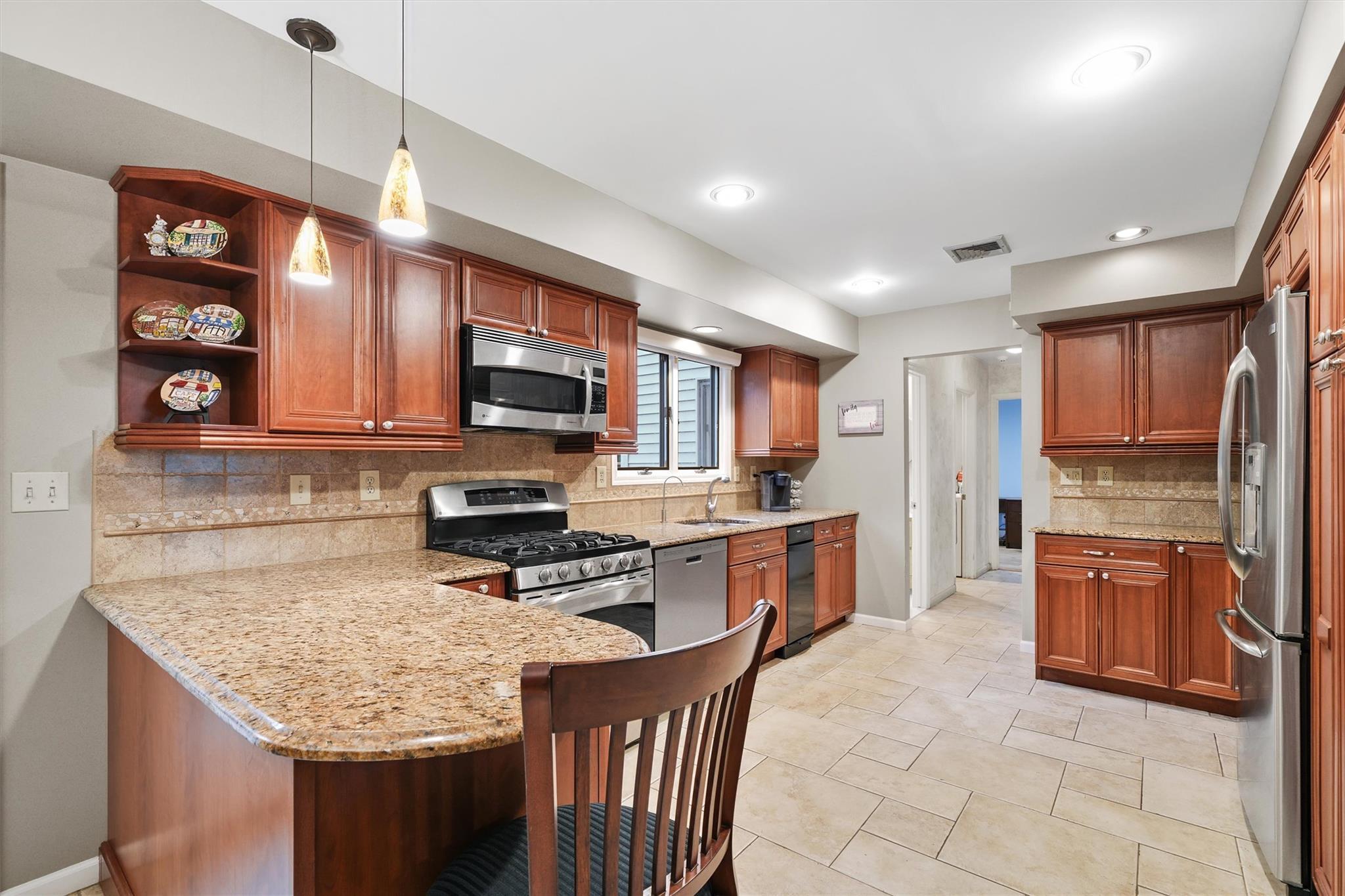 Single Family Dustman  Rockland County, NY 10954, MLS-865475-11