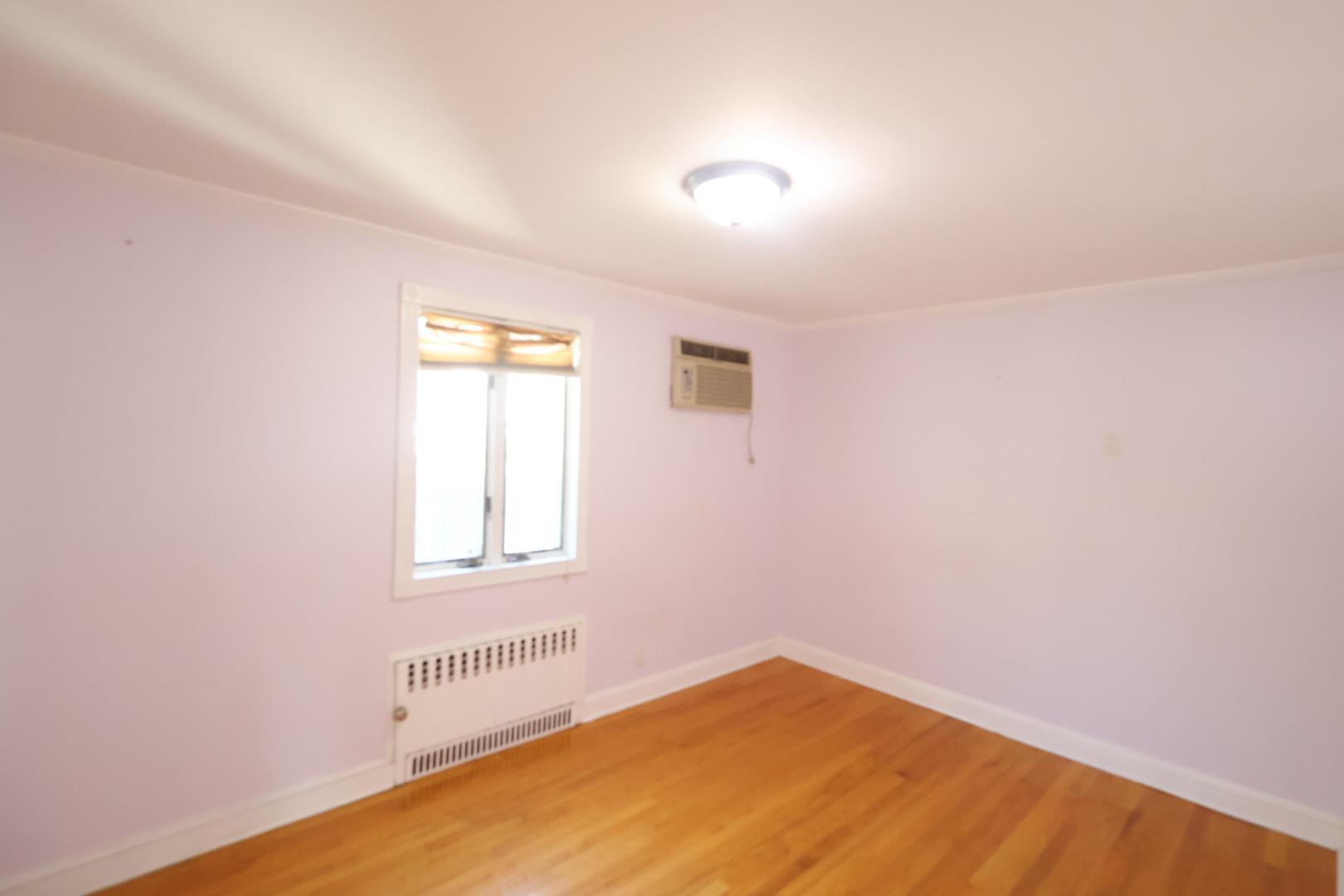 Single Family 147th Street  Queens, NY 11357, MLS-865480-16