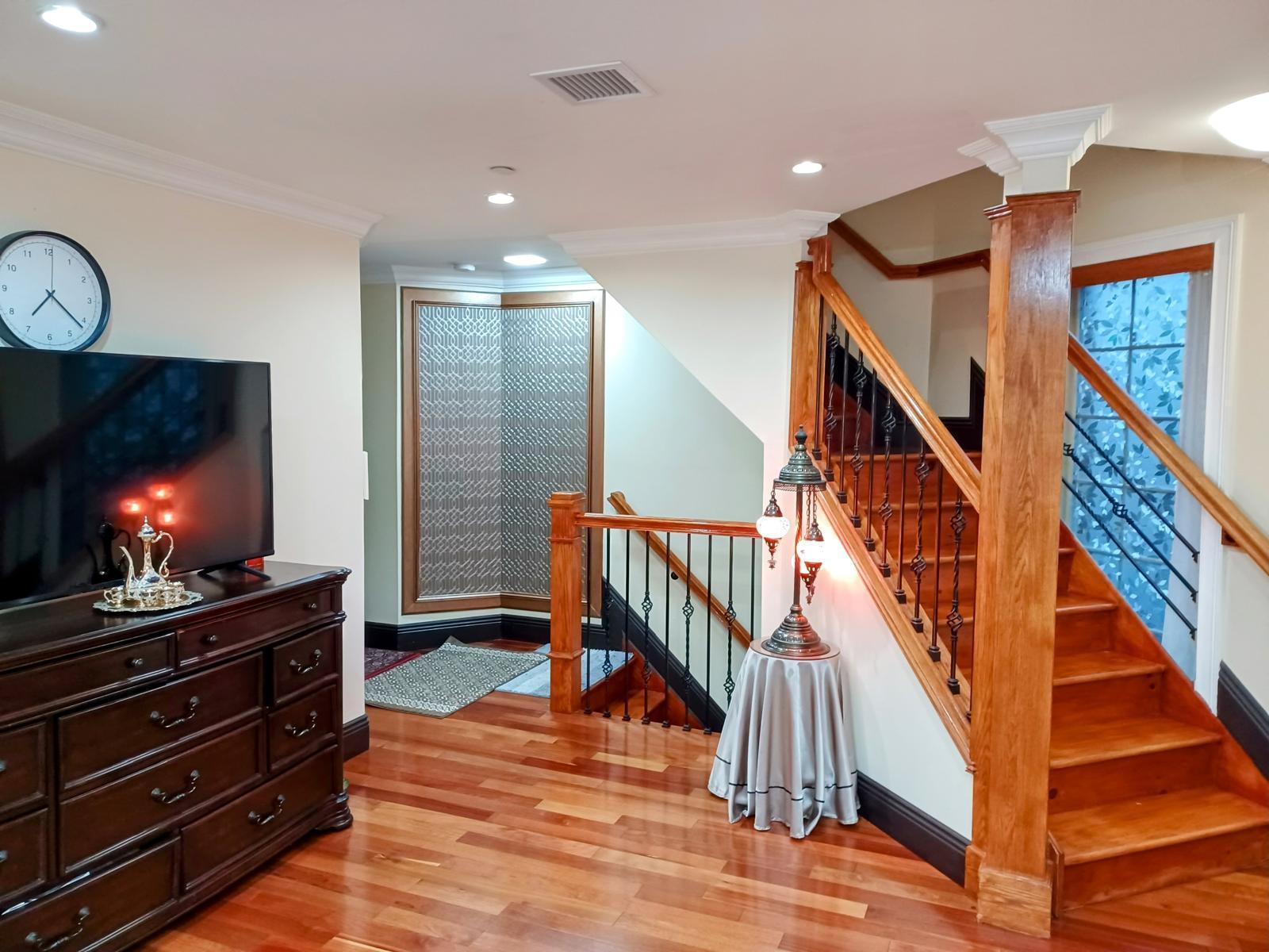 Single Family Kew Gardens  Queens, NY 11415, MLS-865482-11