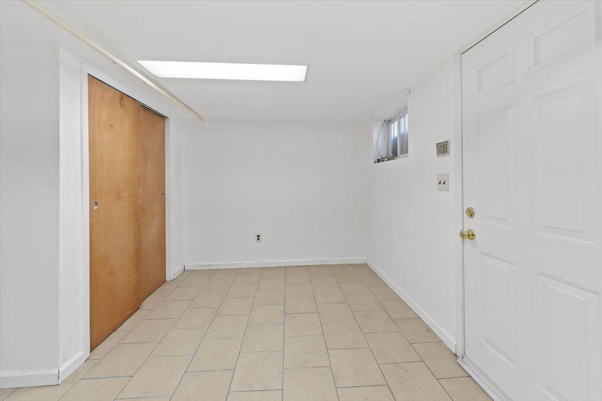 Single Family Edison  Bronx, NY 10461, MLS-865498-12