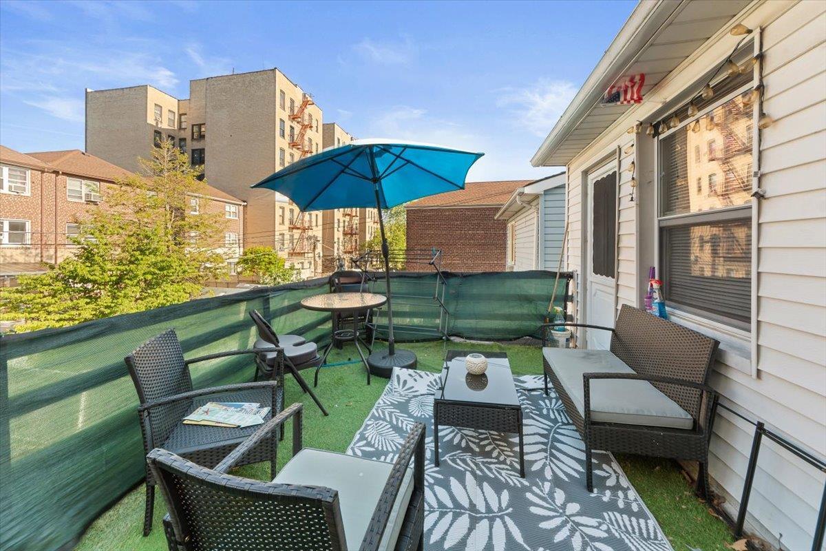 Single Family Edison  Bronx, NY 10461, MLS-865498-3