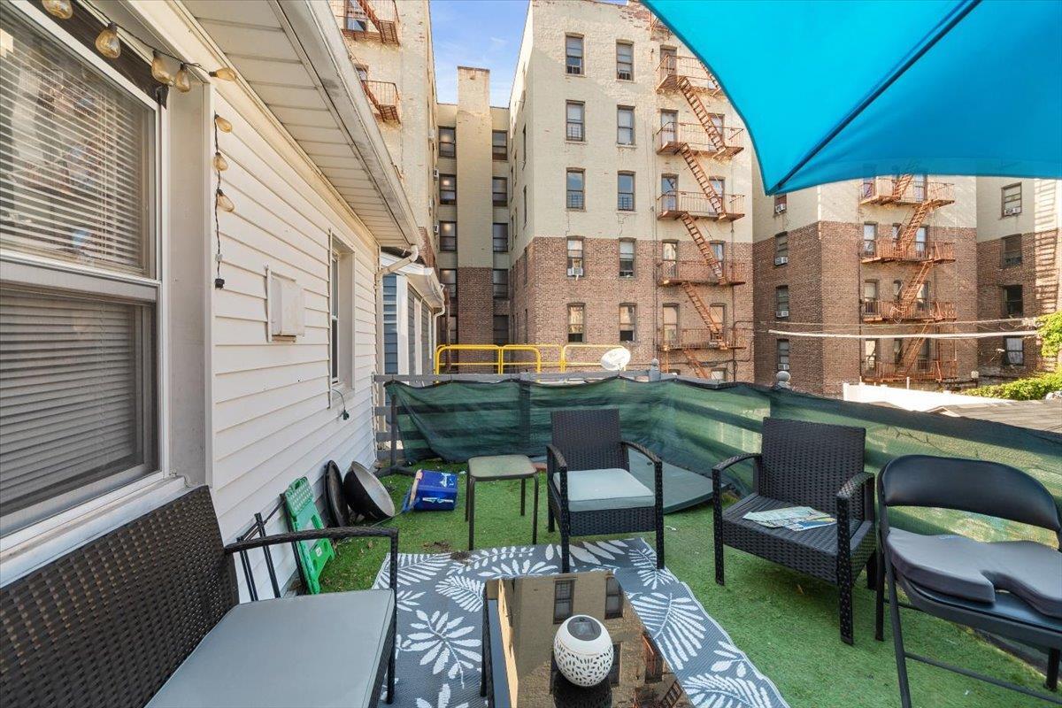 Single Family Edison  Bronx, NY 10461, MLS-865498-4