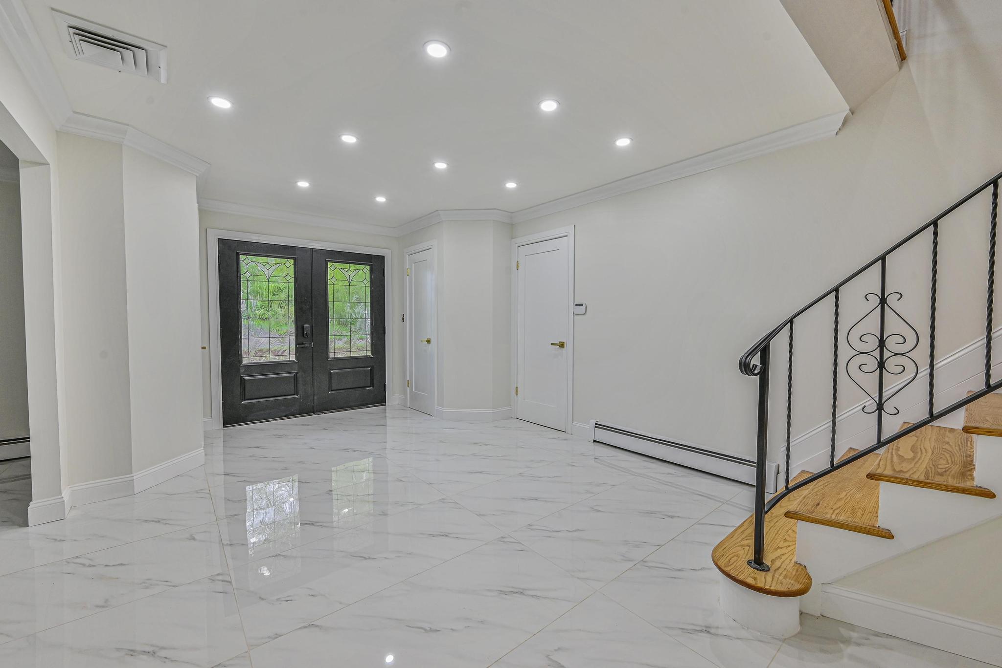 Single Family Parkhill  Suffolk County, NY 11743, MLS-865505-12