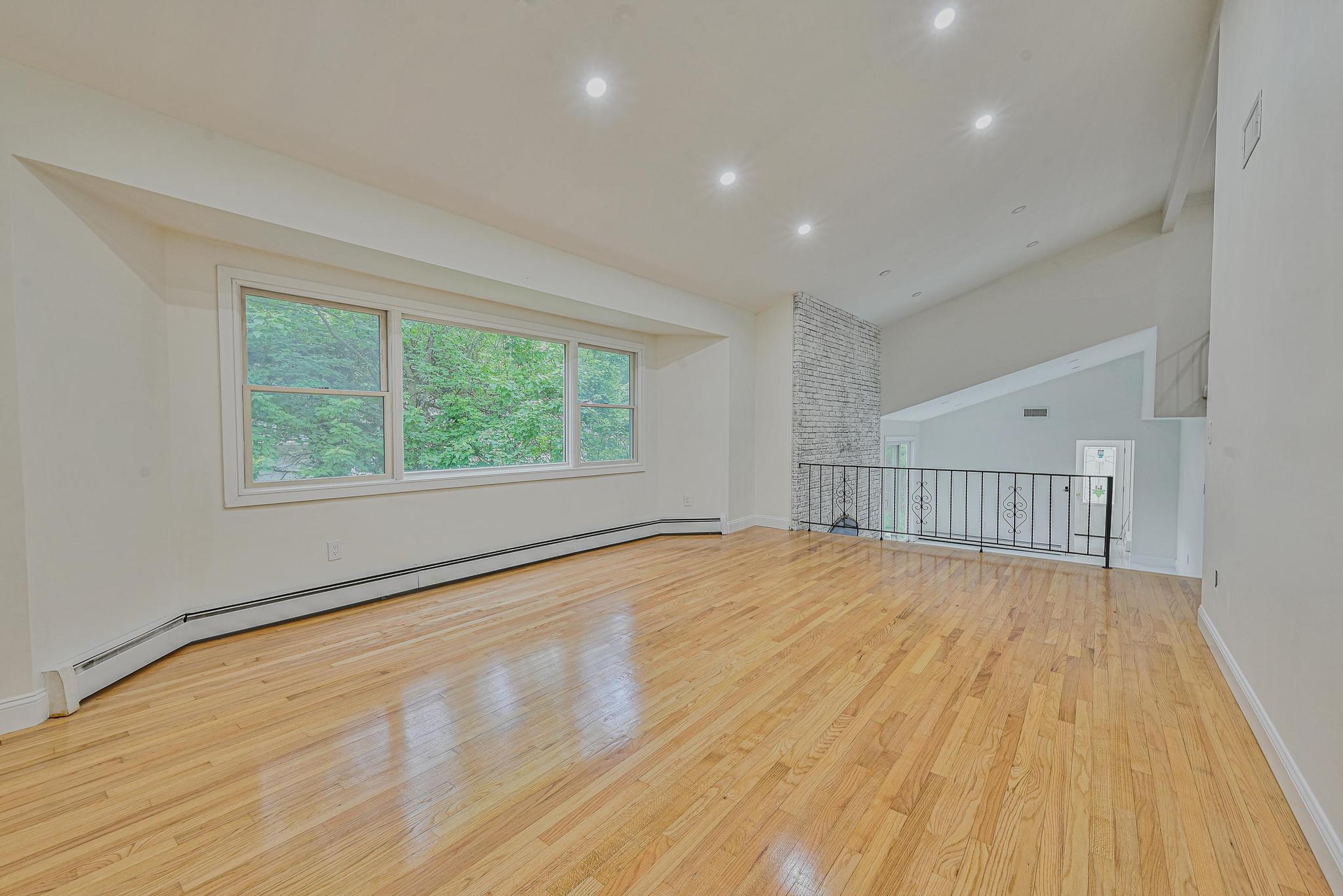 Single Family Parkhill  Suffolk County, NY 11743, MLS-865505-15