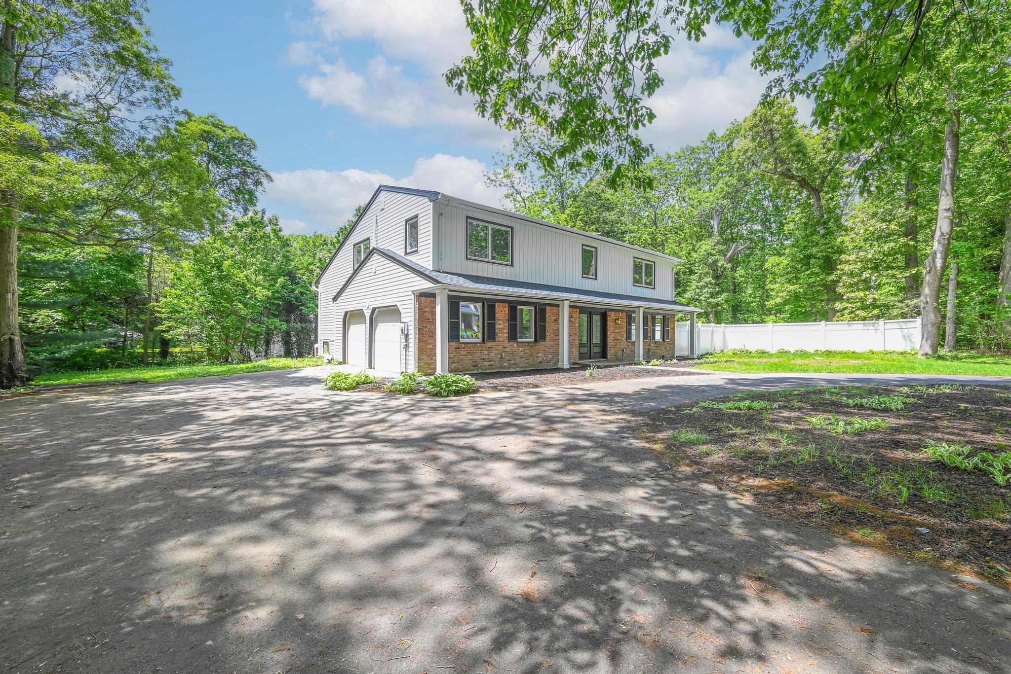 Single Family Parkhill  Suffolk County, NY 11743, MLS-865505-3