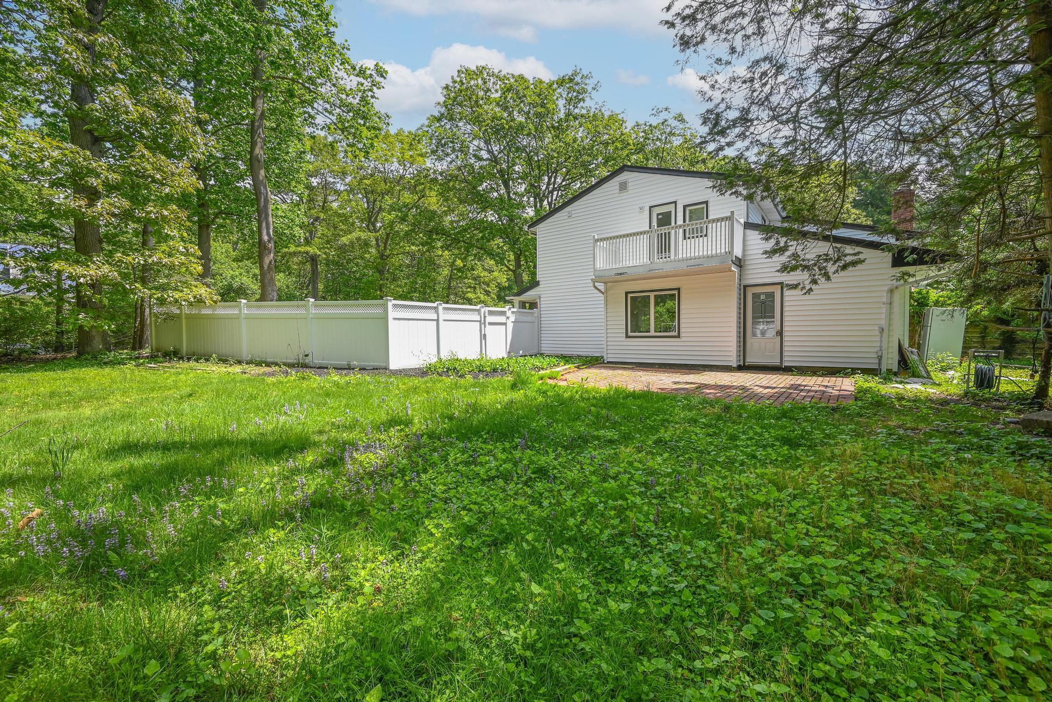 Single Family Parkhill  Suffolk County, NY 11743, MLS-865505-5