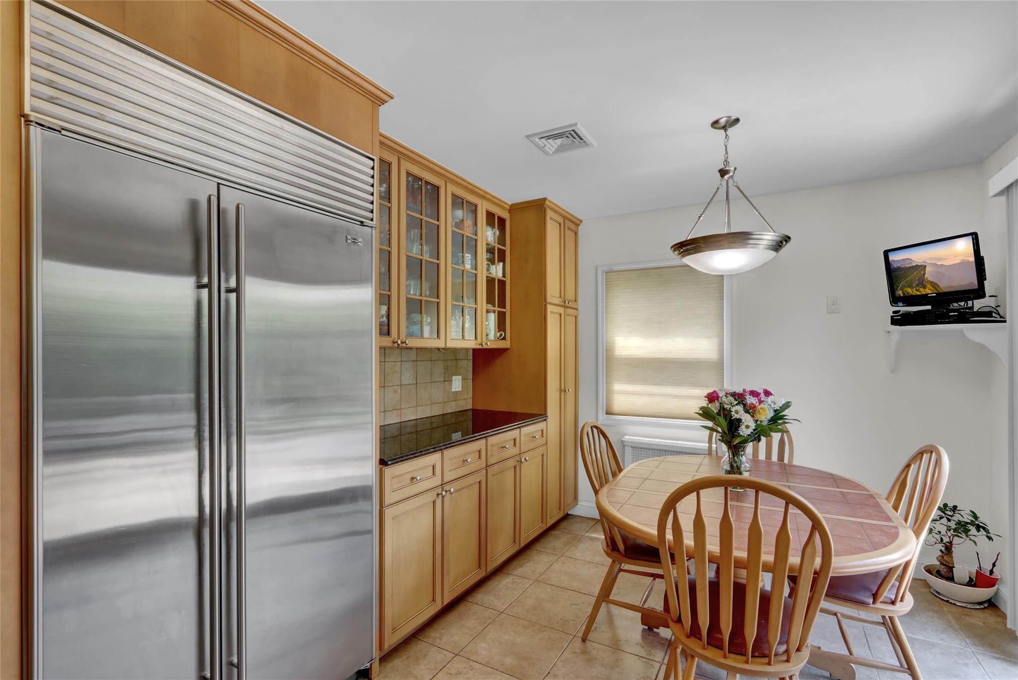 Single Family Maple  Nassau County, NY 11040, MLS-865553-10