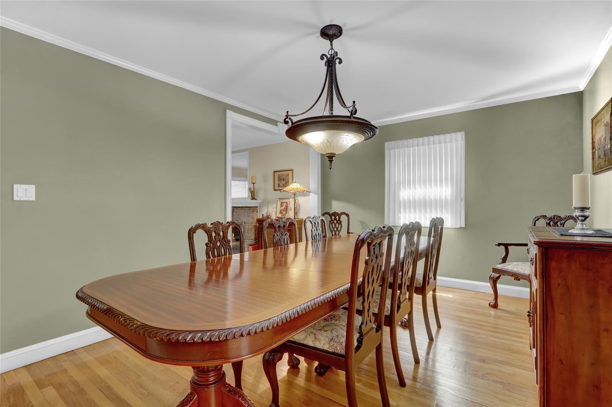 Single Family Maple  Nassau County, NY 11040, MLS-865553-12