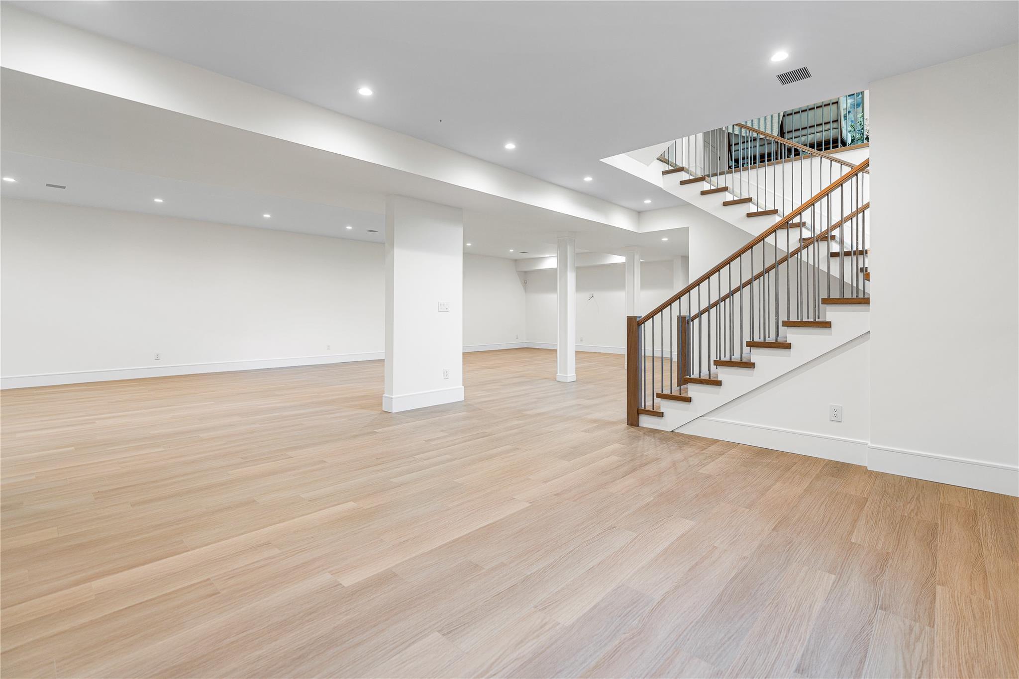 Single Family Deerfield  Suffolk County, NY 11976, MLS-865604-40