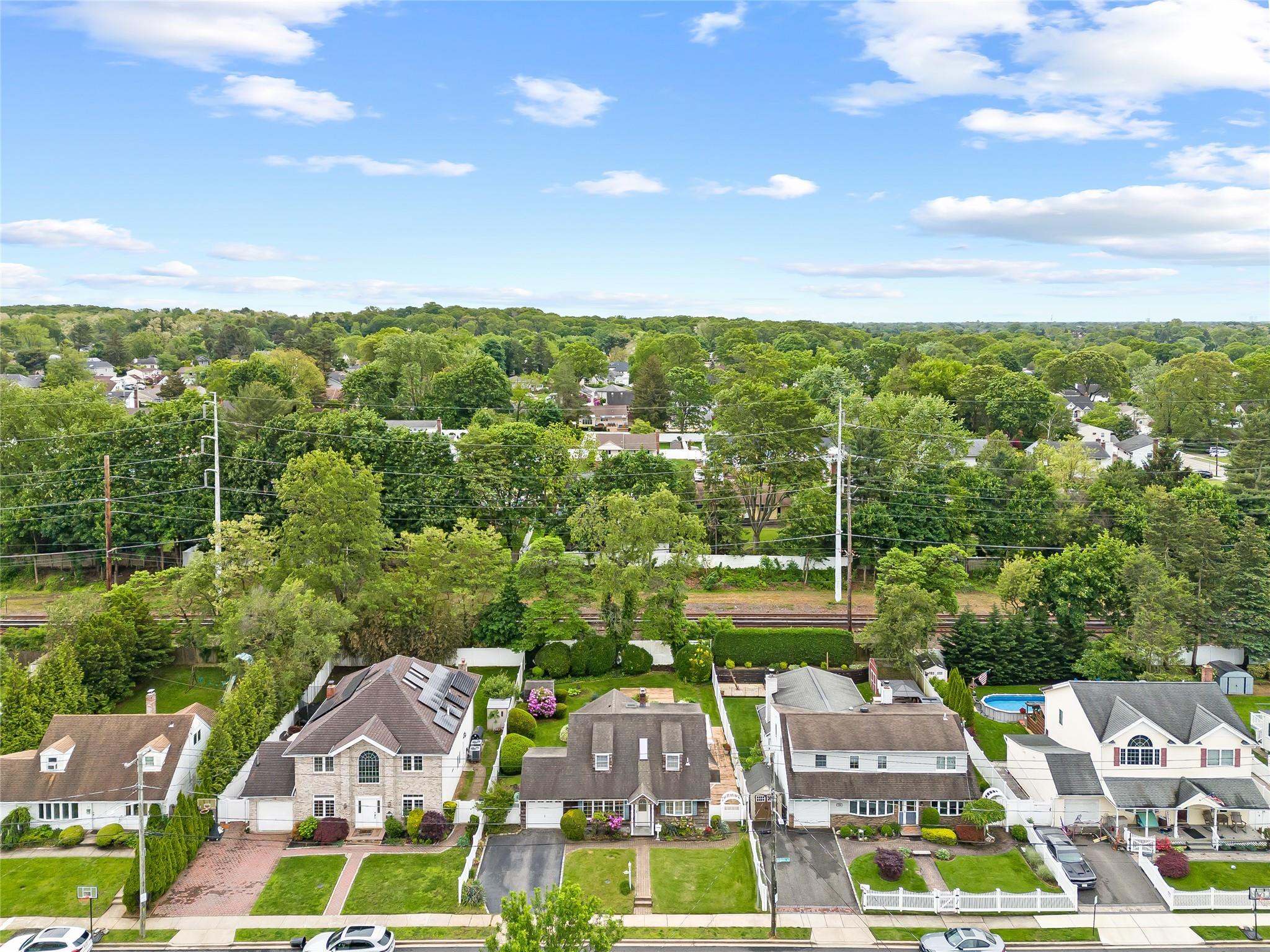 Single Family Arizona  Nassau County, NY 11791, MLS-865616-3
