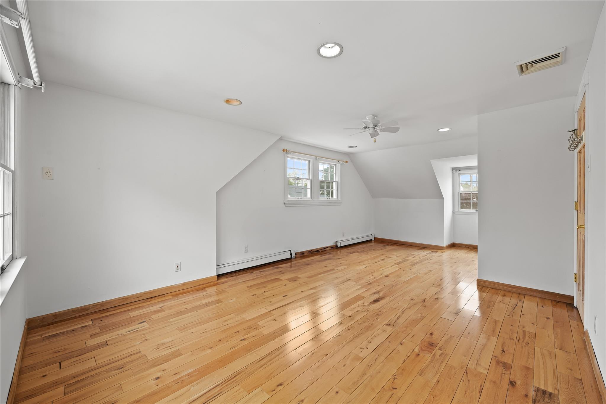 Single Family Arizona  Nassau County, NY 11791, MLS-865616-38