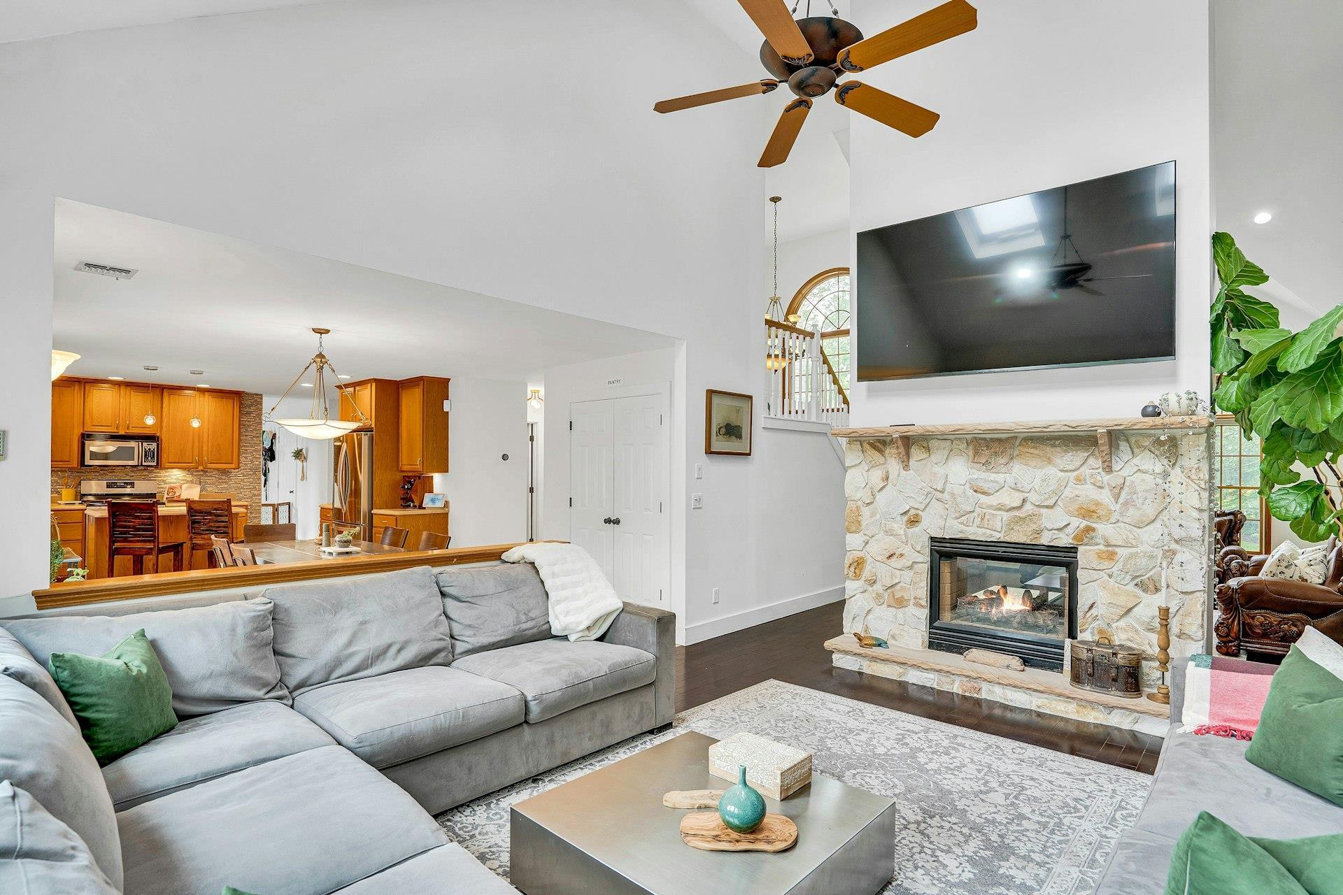 Single Family Carlls Straight  Suffolk County, NY 11746, MLS-865623-12