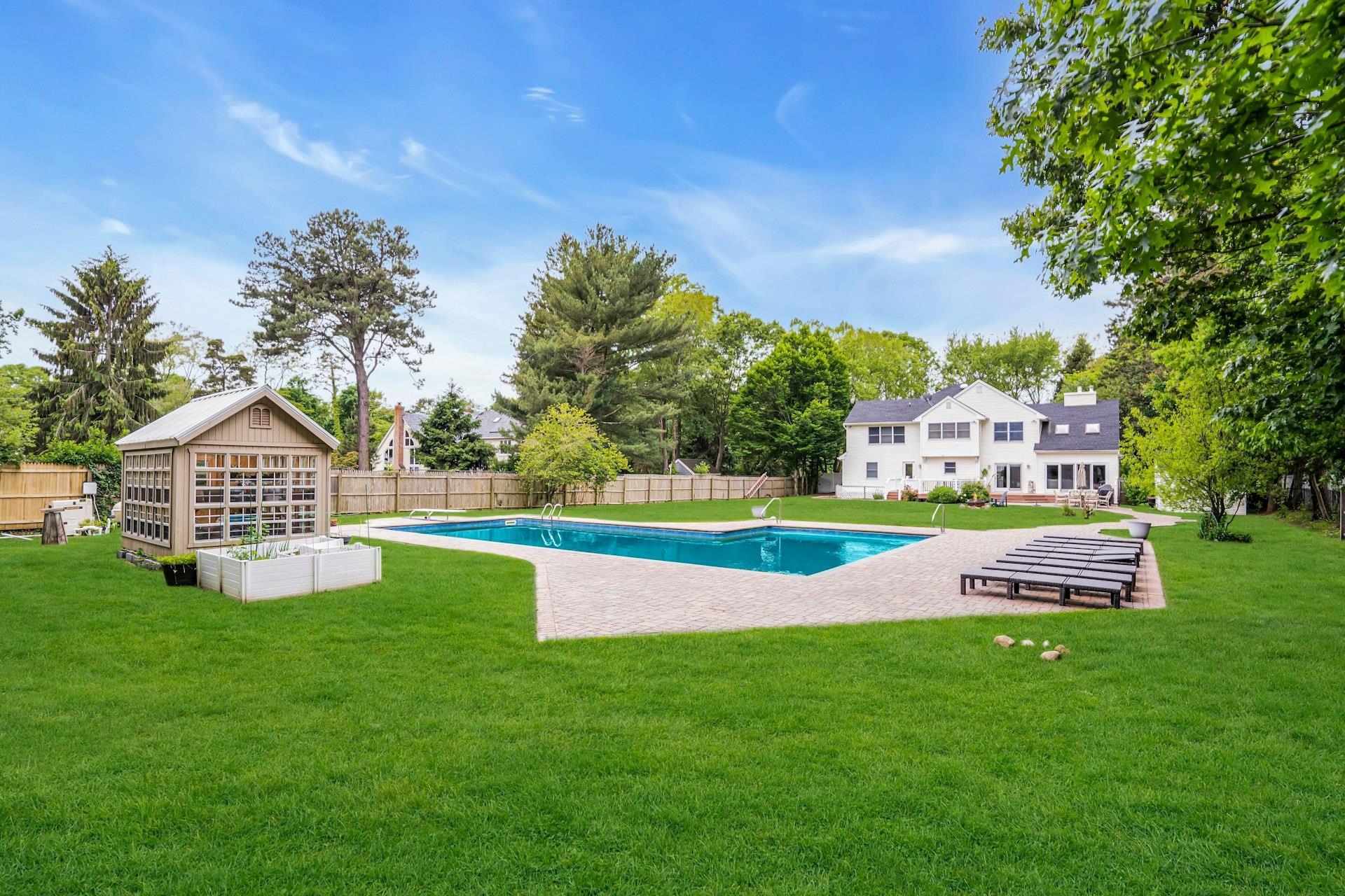 Single Family Carlls Straight  Suffolk County, NY 11746, MLS-865623-43
