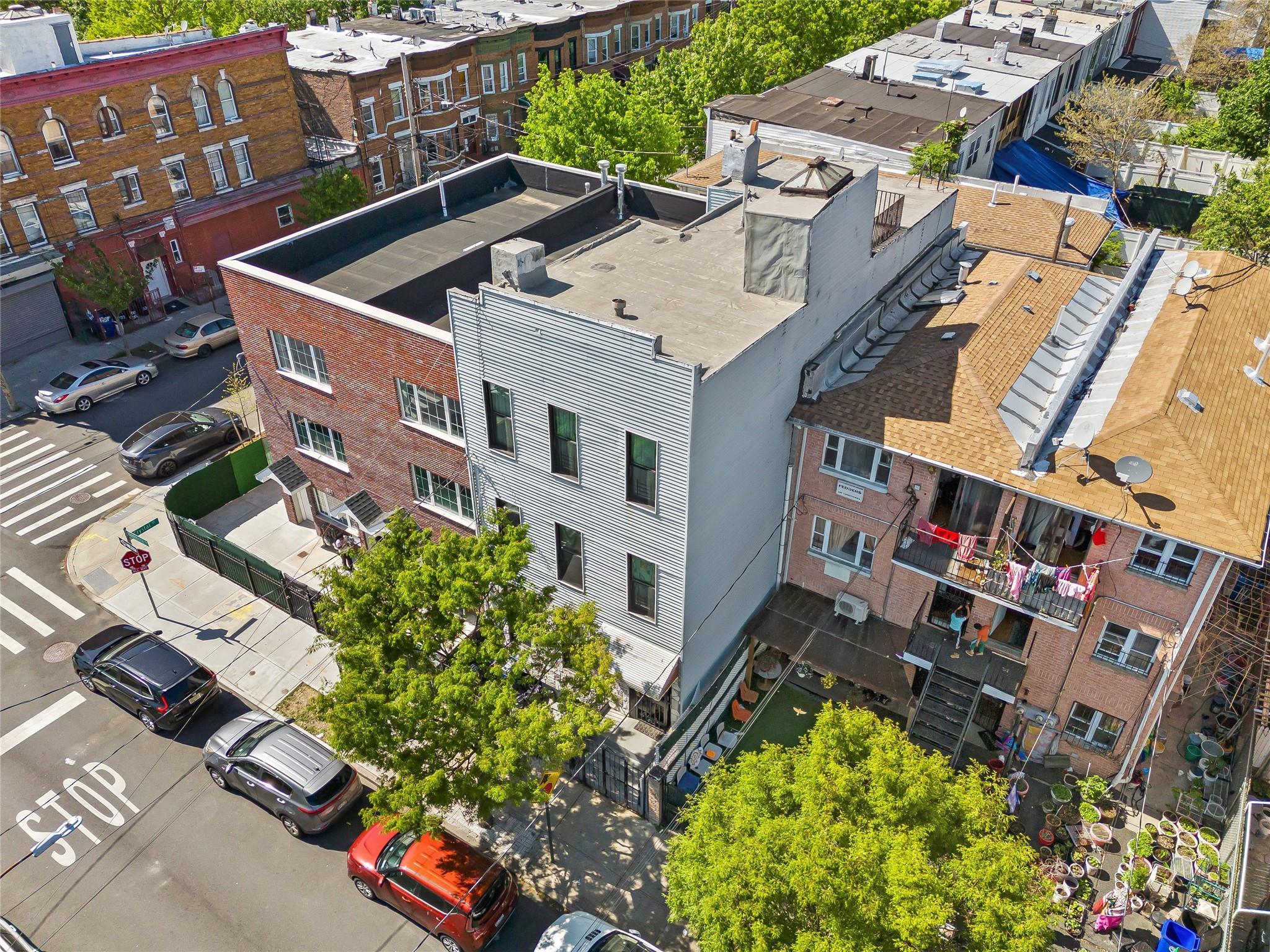 Single Family Glenmore  Brooklyn, NY 11208, MLS-865626-5