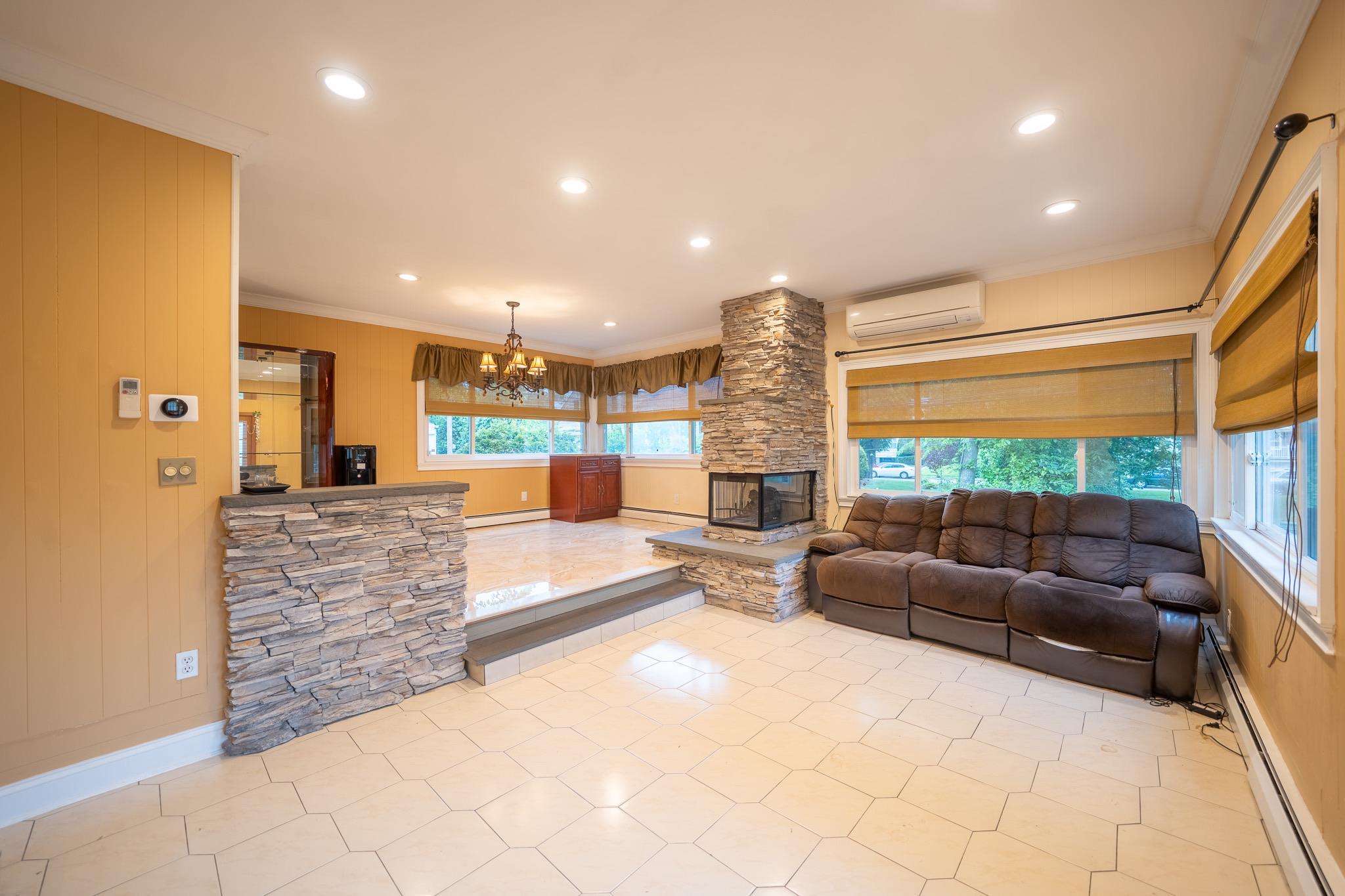Single Family Forest  Nassau County, NY 11581, MLS-865657-10