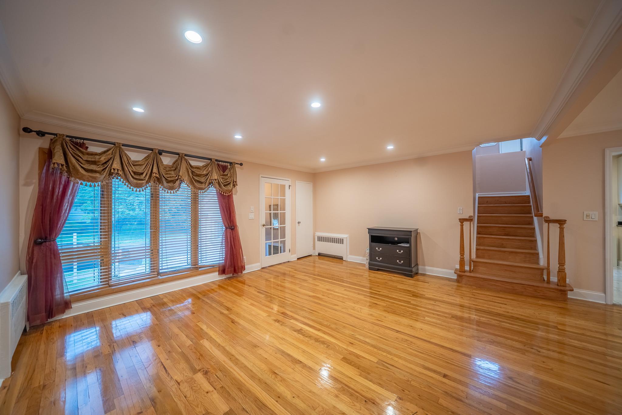 Single Family Forest  Nassau County, NY 11581, MLS-865657-24