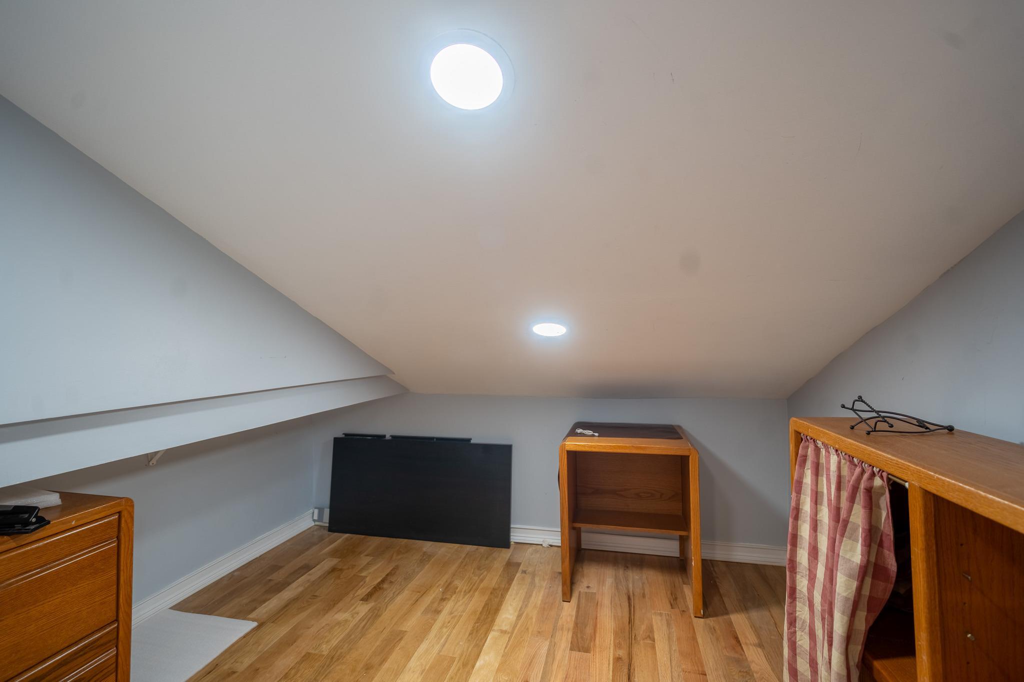 Single Family Forest  Nassau County, NY 11581, MLS-865657-25