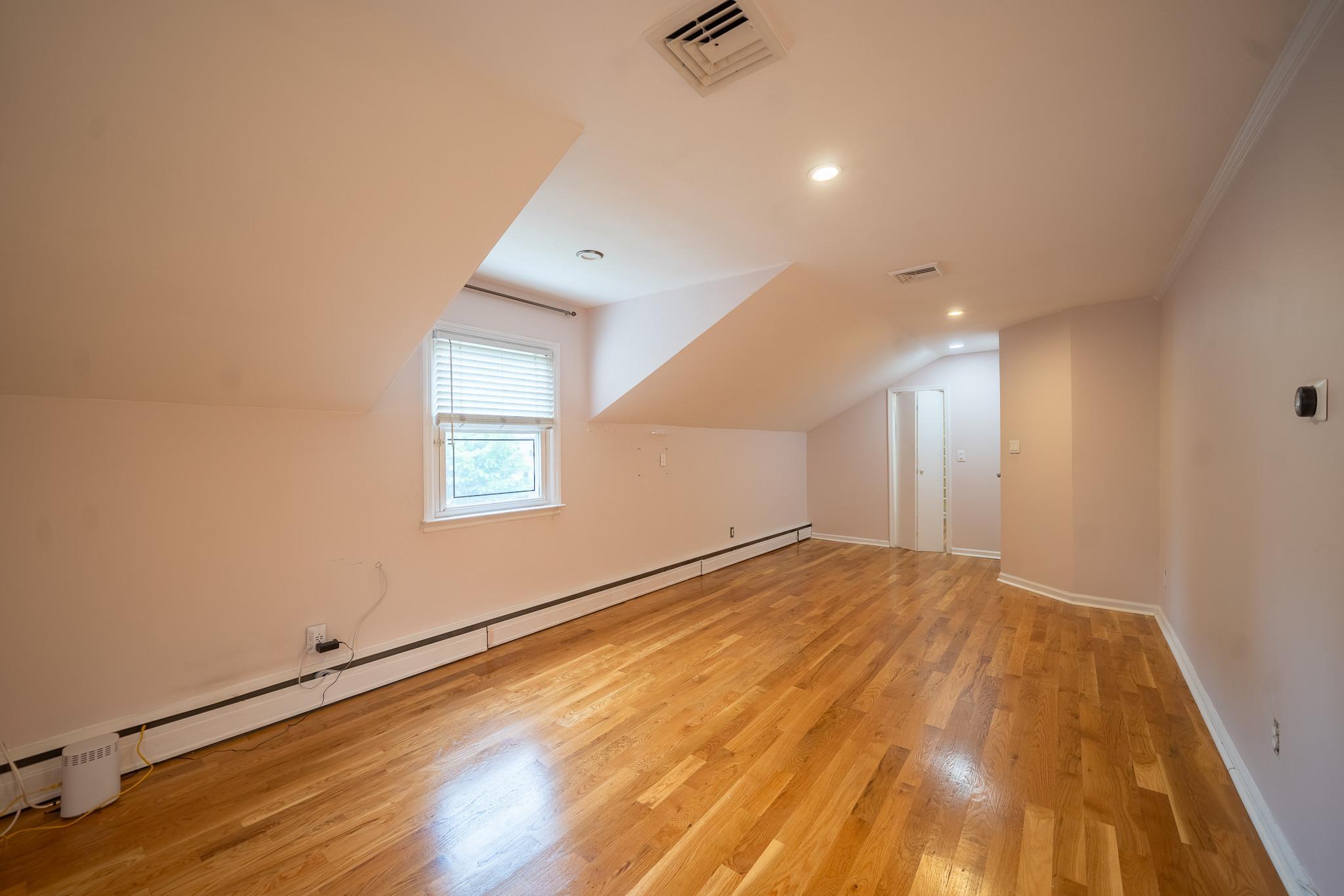 Single Family Forest  Nassau County, NY 11581, MLS-865657-29