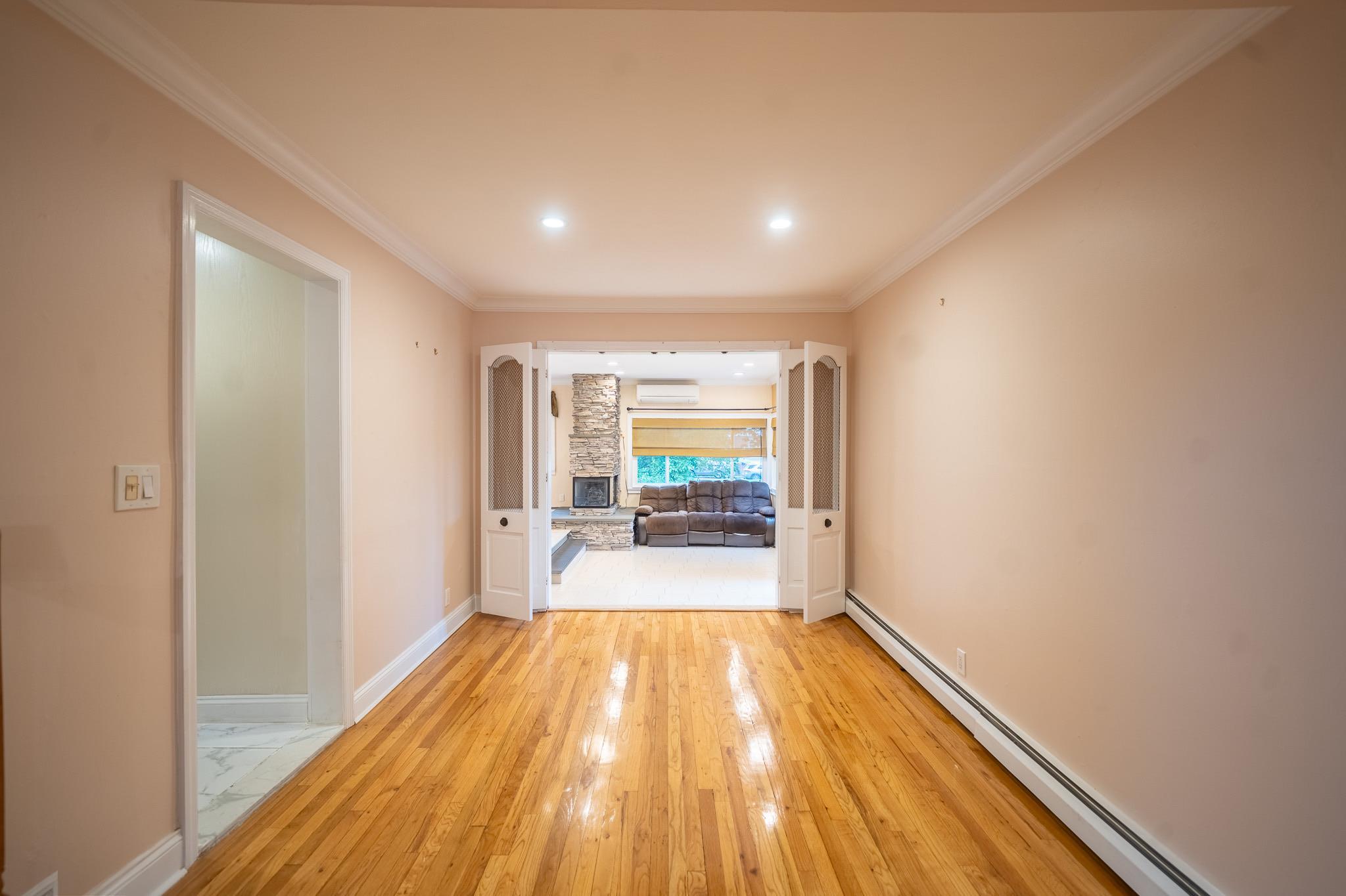 Single Family Forest  Nassau County, NY 11581, MLS-865657-9