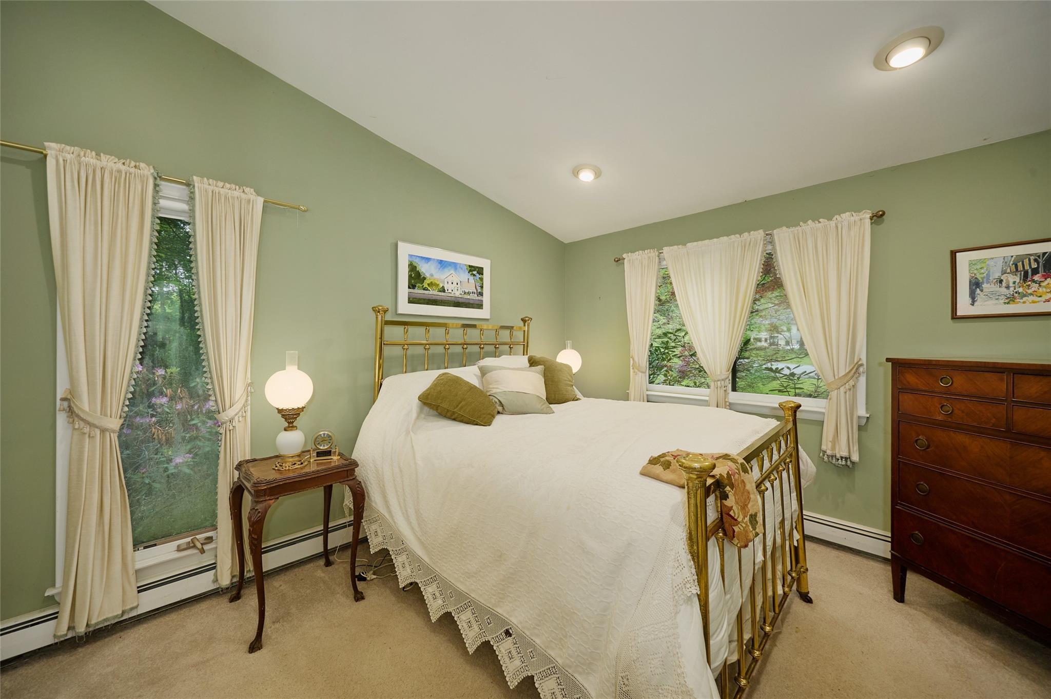 Single Family Greenlawn  Westchester County, NY 10536, MLS-865662-21