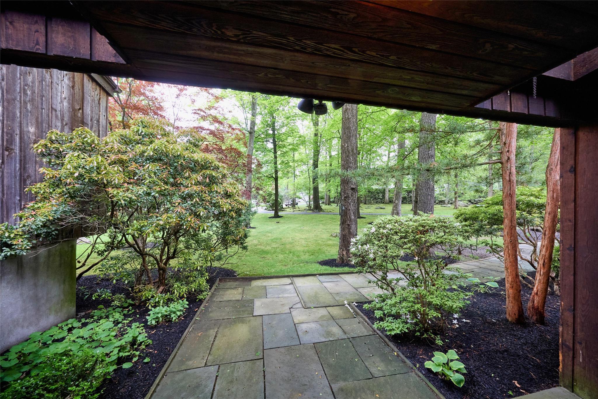 Single Family Greenlawn  Westchester County, NY 10536, MLS-865662-27