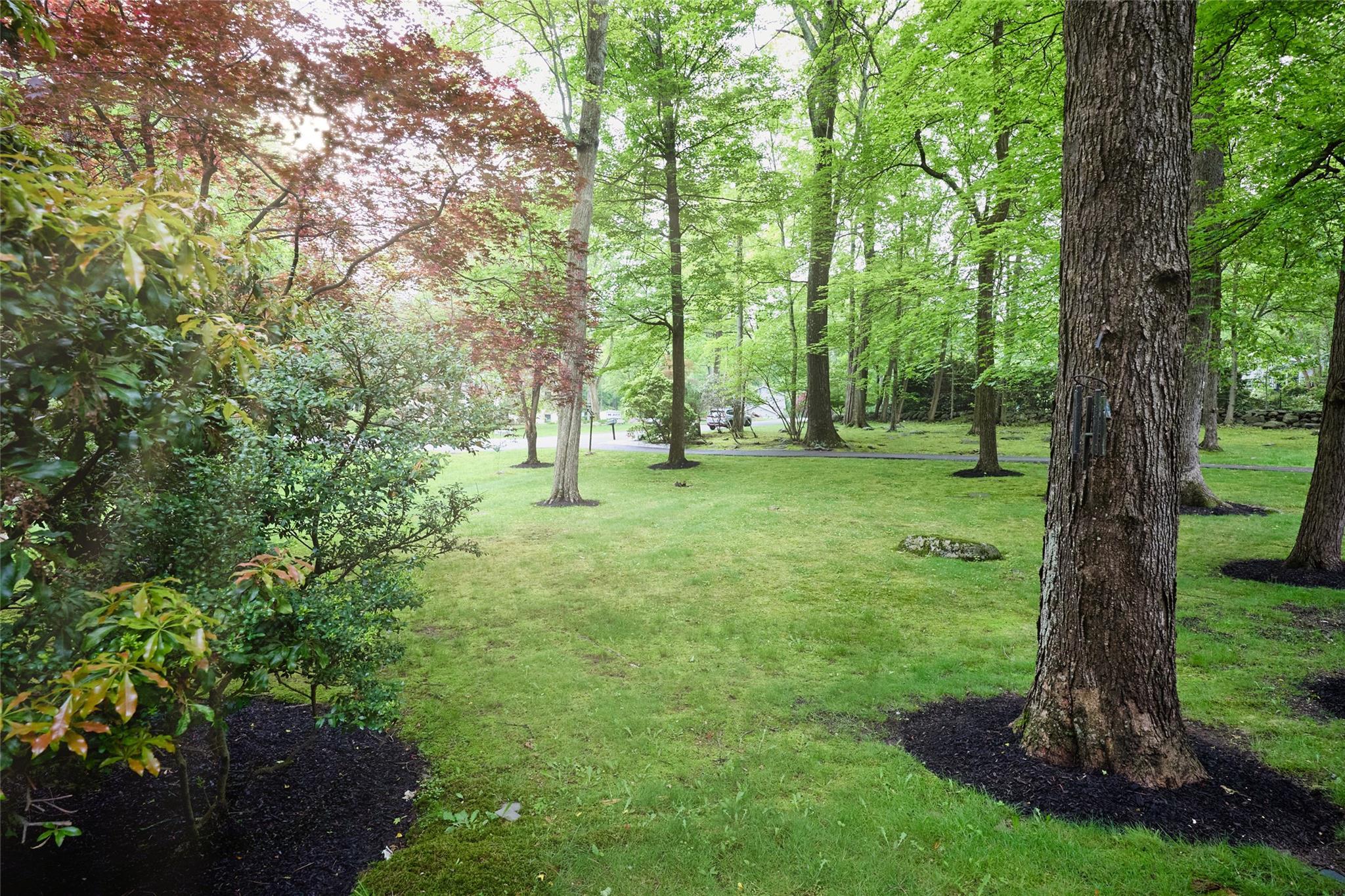 Single Family Greenlawn  Westchester County, NY 10536, MLS-865662-29