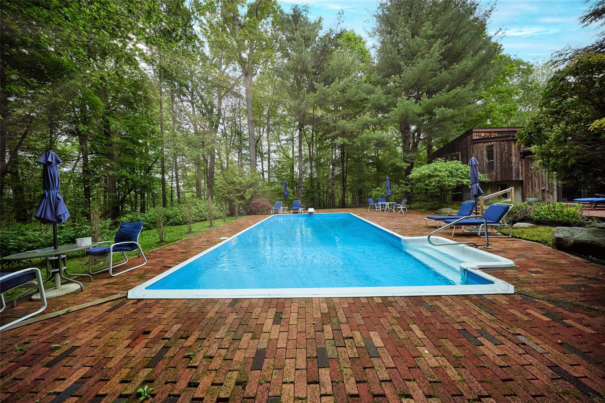 Single Family Greenlawn  Westchester County, NY 10536, MLS-865662-31