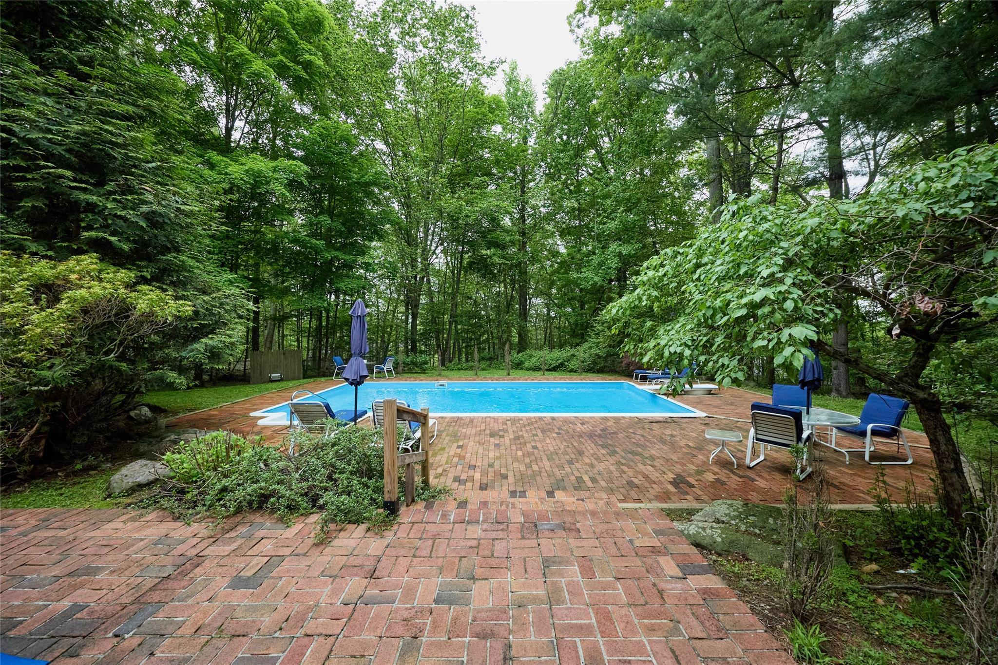 Single Family Greenlawn  Westchester County, NY 10536, MLS-865662-37