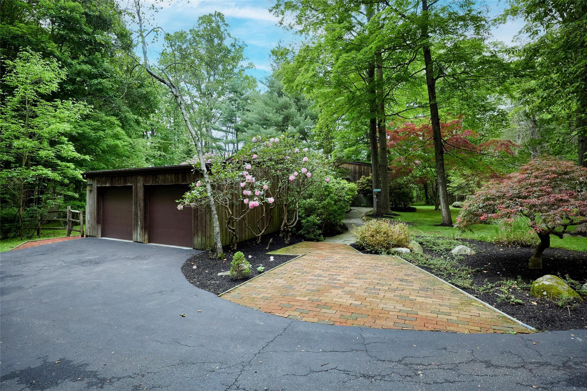 Single Family Greenlawn  Westchester County, NY 10536, MLS-865662-42
