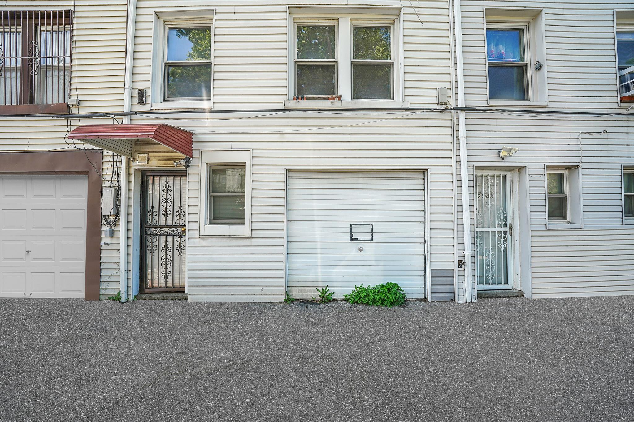 Single Family 97th  Queens, NY 11369, MLS-865674-15