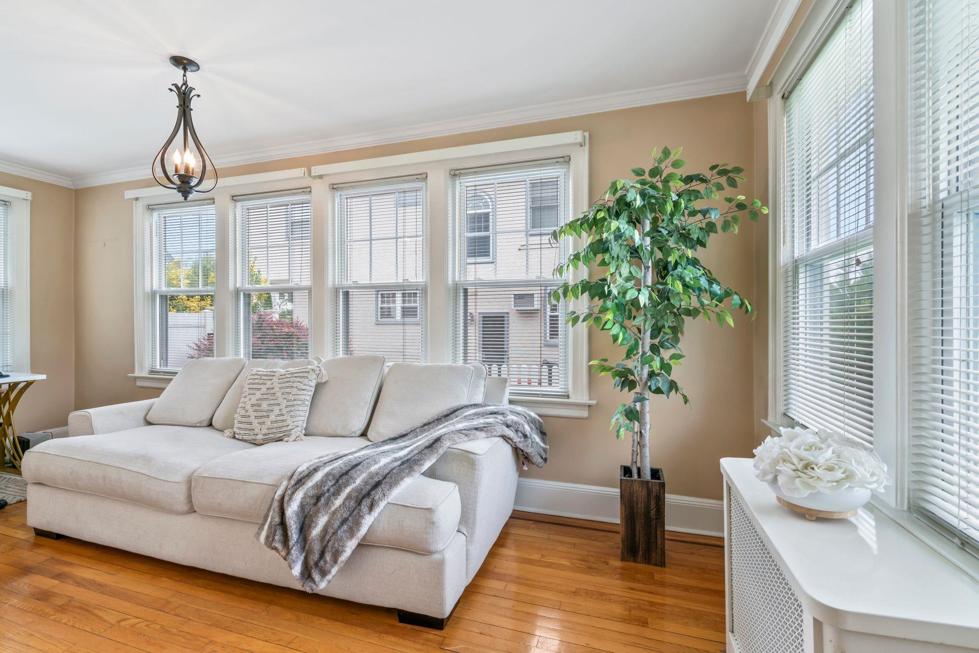 Single Family Buckingham  Nassau County, NY 11552, MLS-865687-16