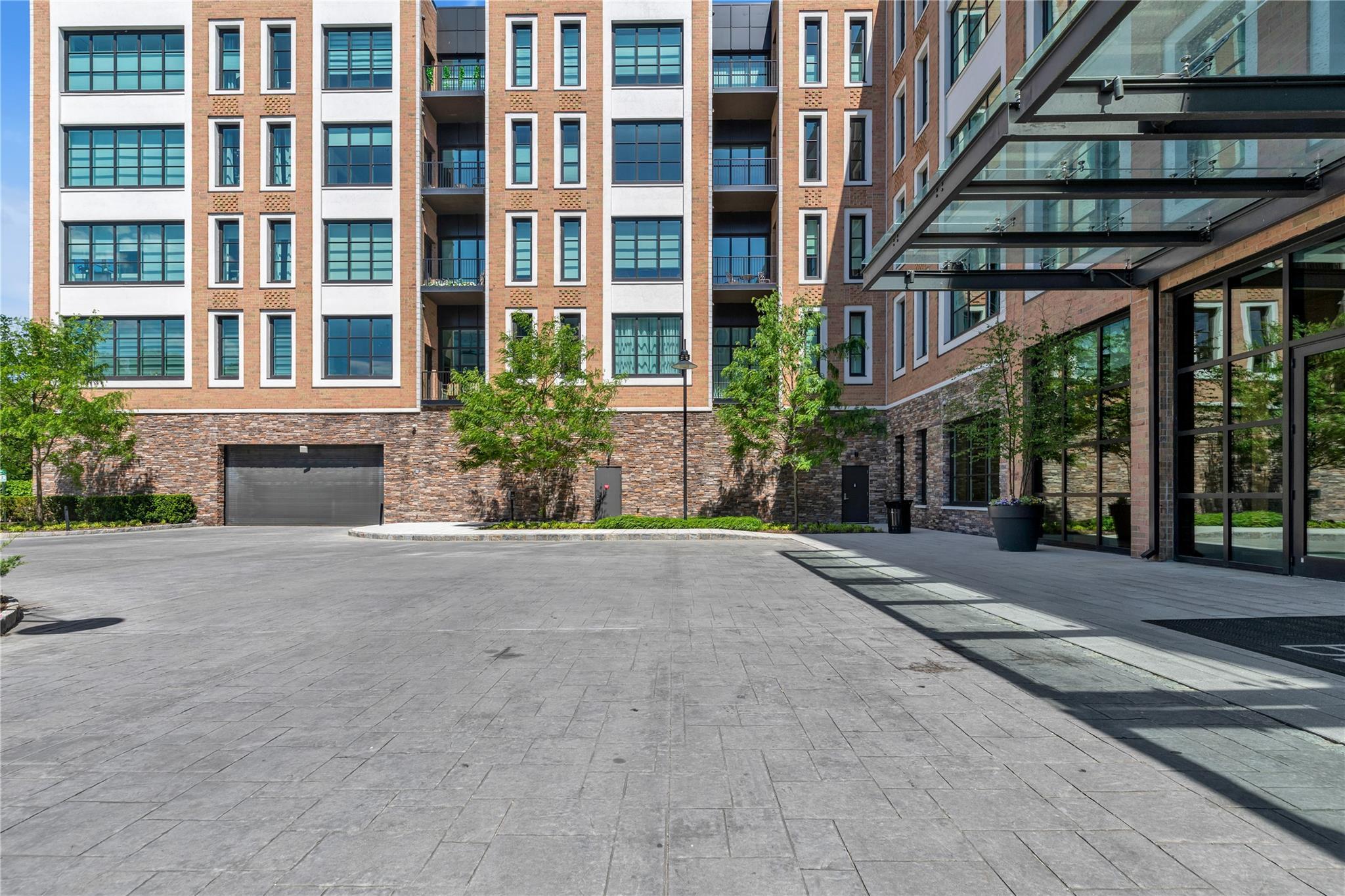 Condo Garvies Point  Nassau County, NY 11542, MLS-865690-39