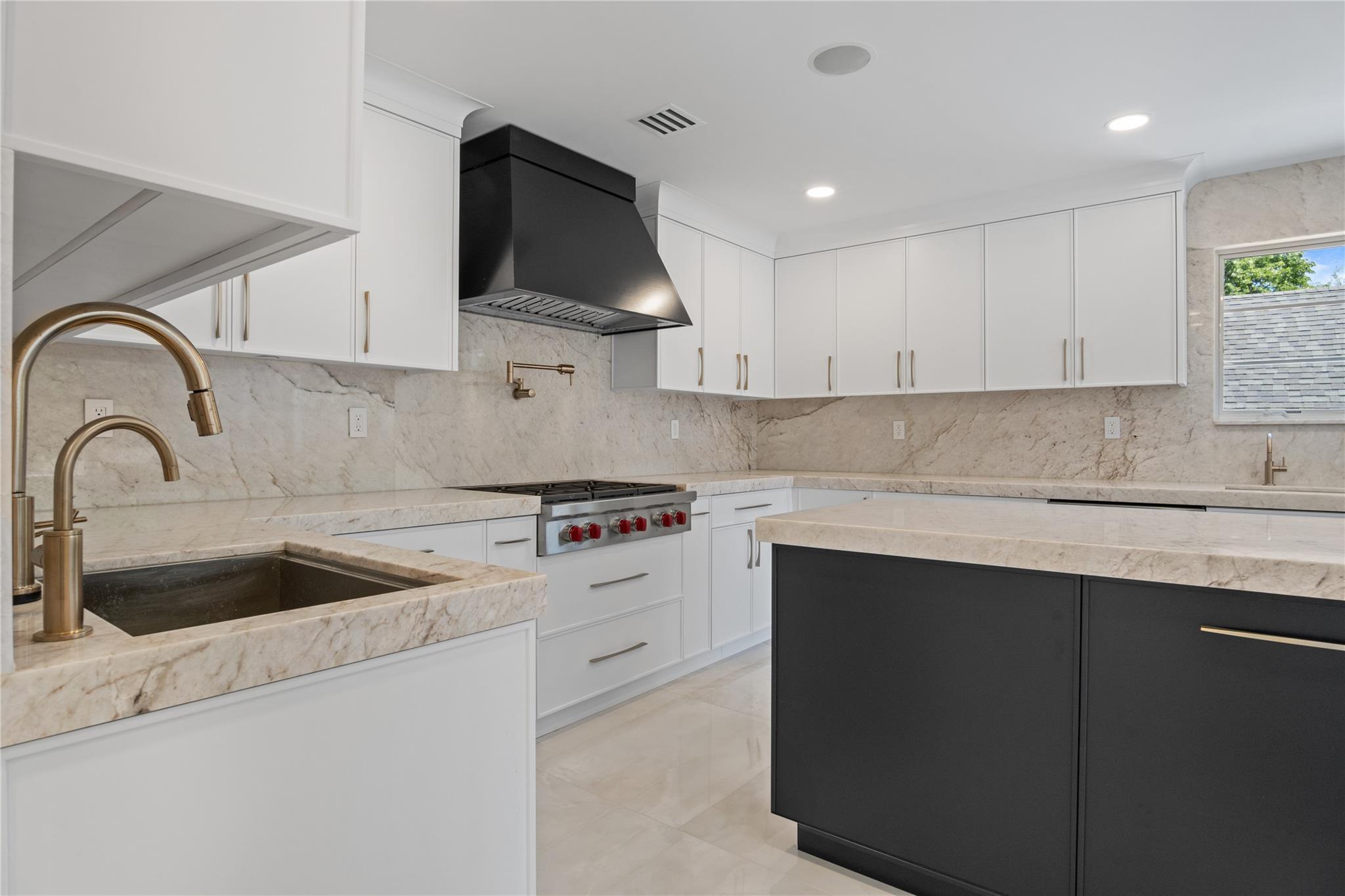 Single Family Henry  Nassau County, NY 11023, MLS-865708-15