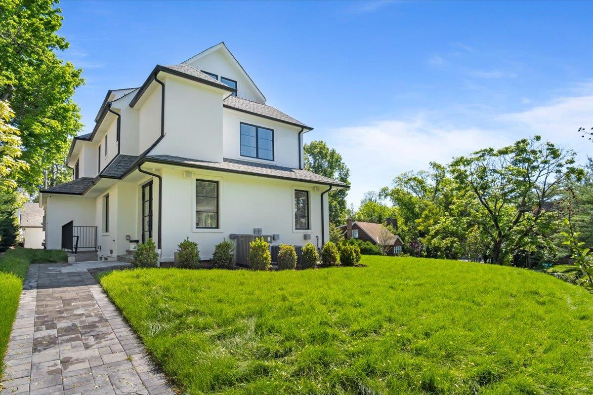 Single Family Henry  Nassau County, NY 11023, MLS-865708-47