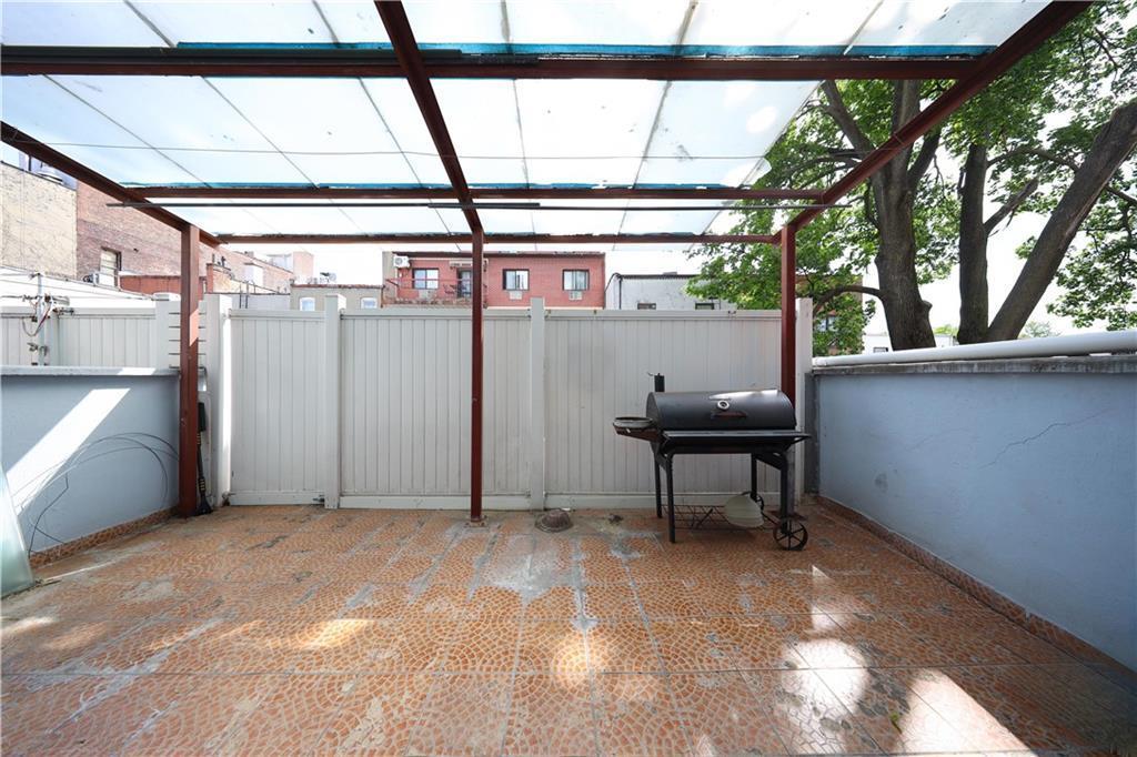 Condo 52nd  Brooklyn, NY 11220, MLS-865722-12