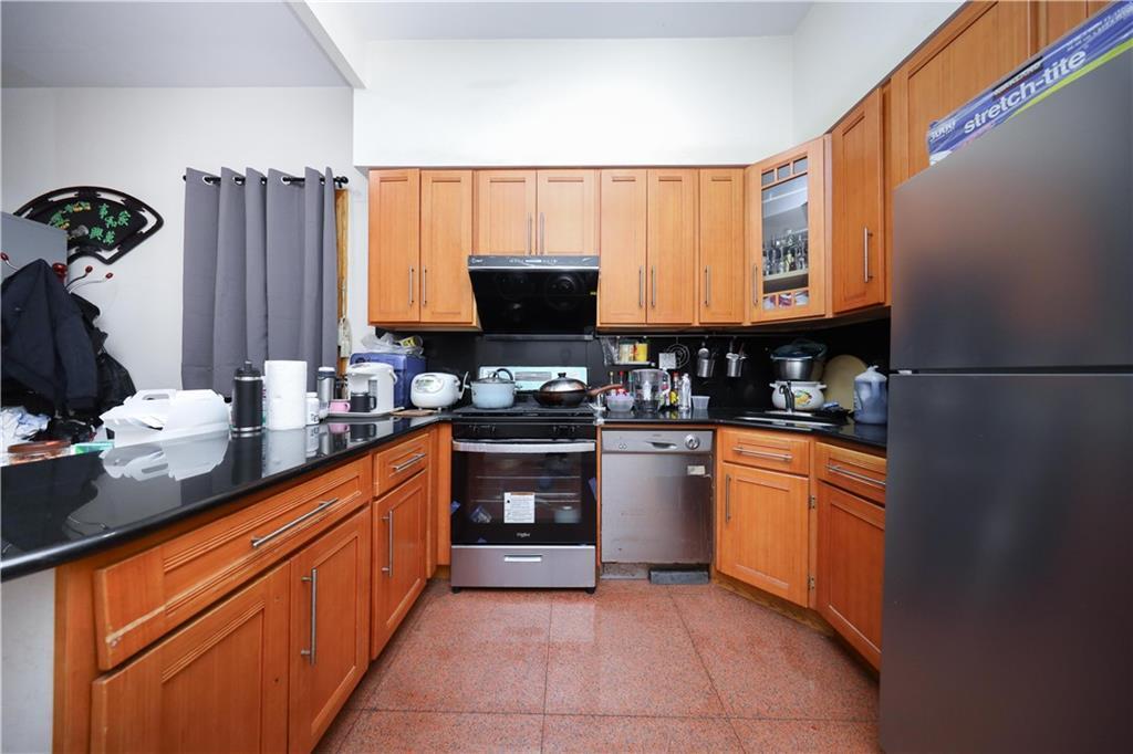 Condo 52nd  Brooklyn, NY 11220, MLS-865722-3
