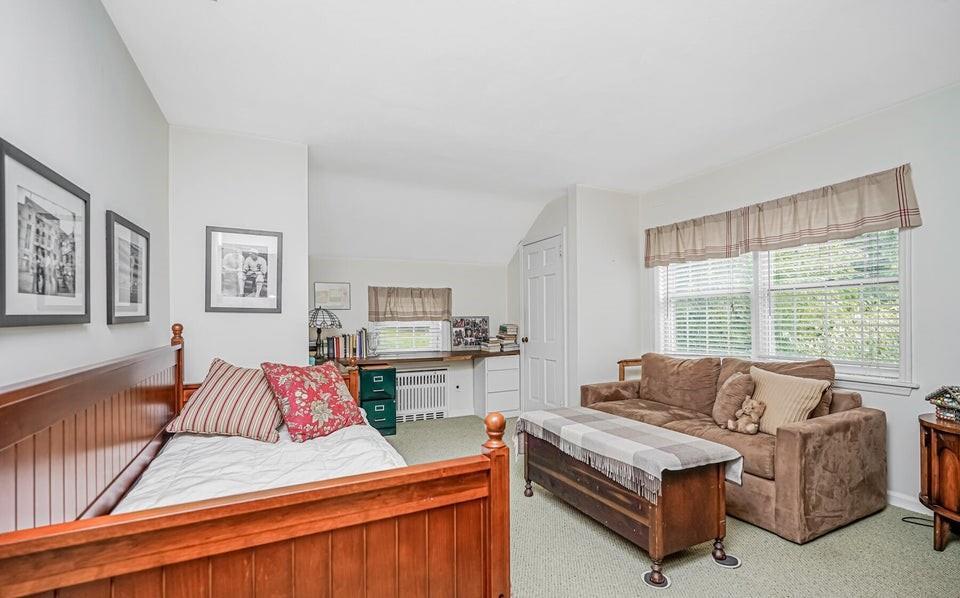 Single Family Lighthouse  Staten Island, NY 10306, MLS-865735-21