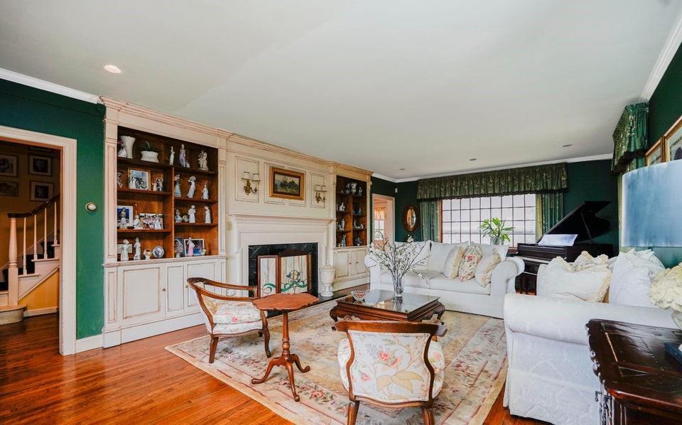 Single Family Lighthouse  Staten Island, NY 10306, MLS-865735-5