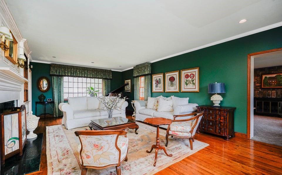 Single Family Lighthouse  Staten Island, NY 10306, MLS-865735-6