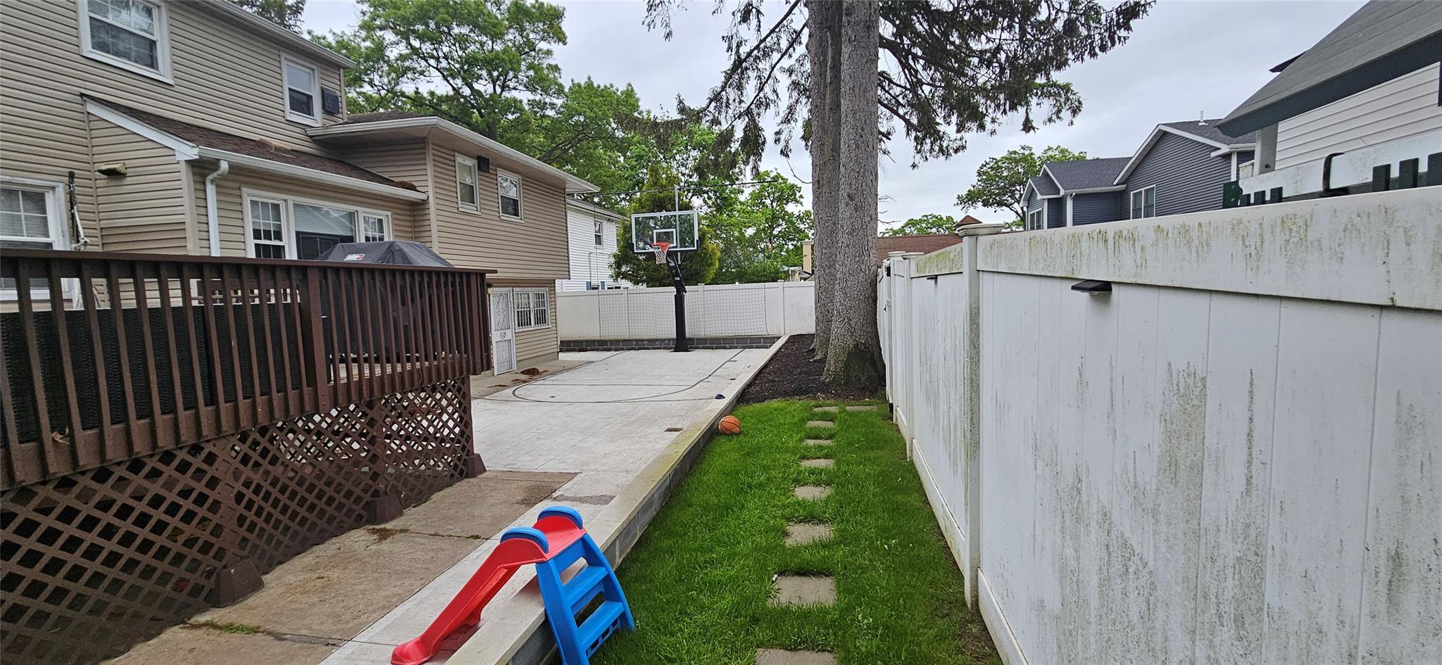 Single Family Peninsula  Nassau County, NY 11598, MLS-865736-4