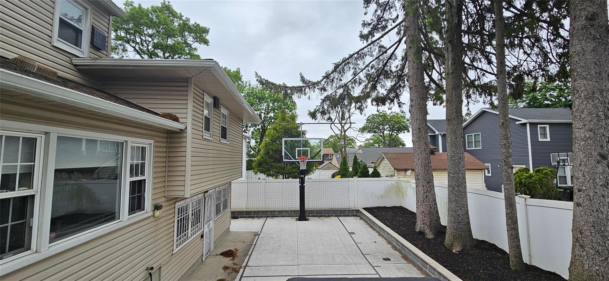 Single Family Peninsula  Nassau County, NY 11598, MLS-865736-8