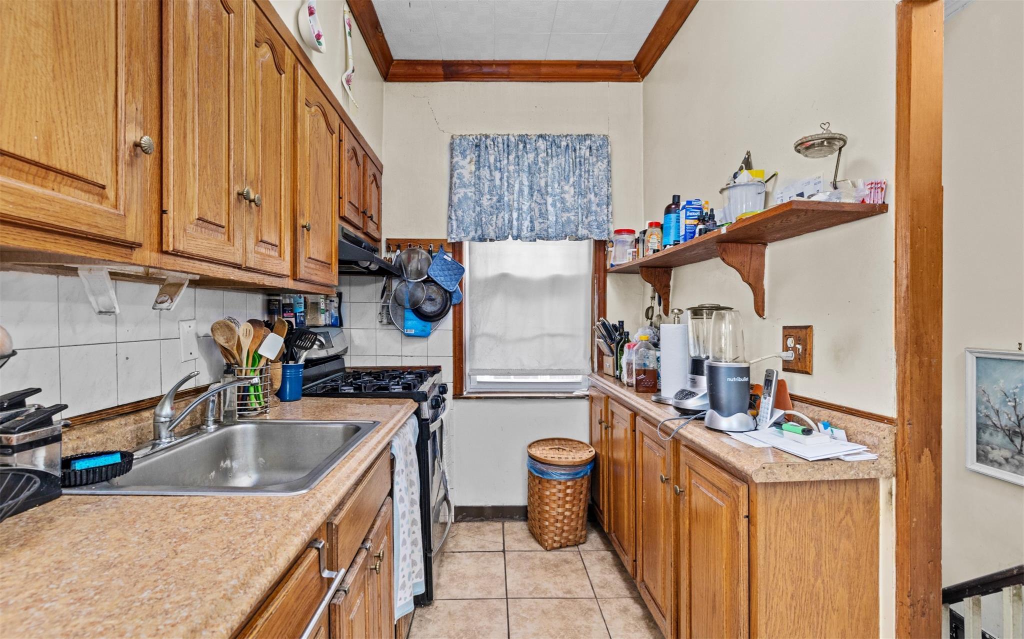 Single Family 166th Street  Queens, NY 11432, MLS-865745-8