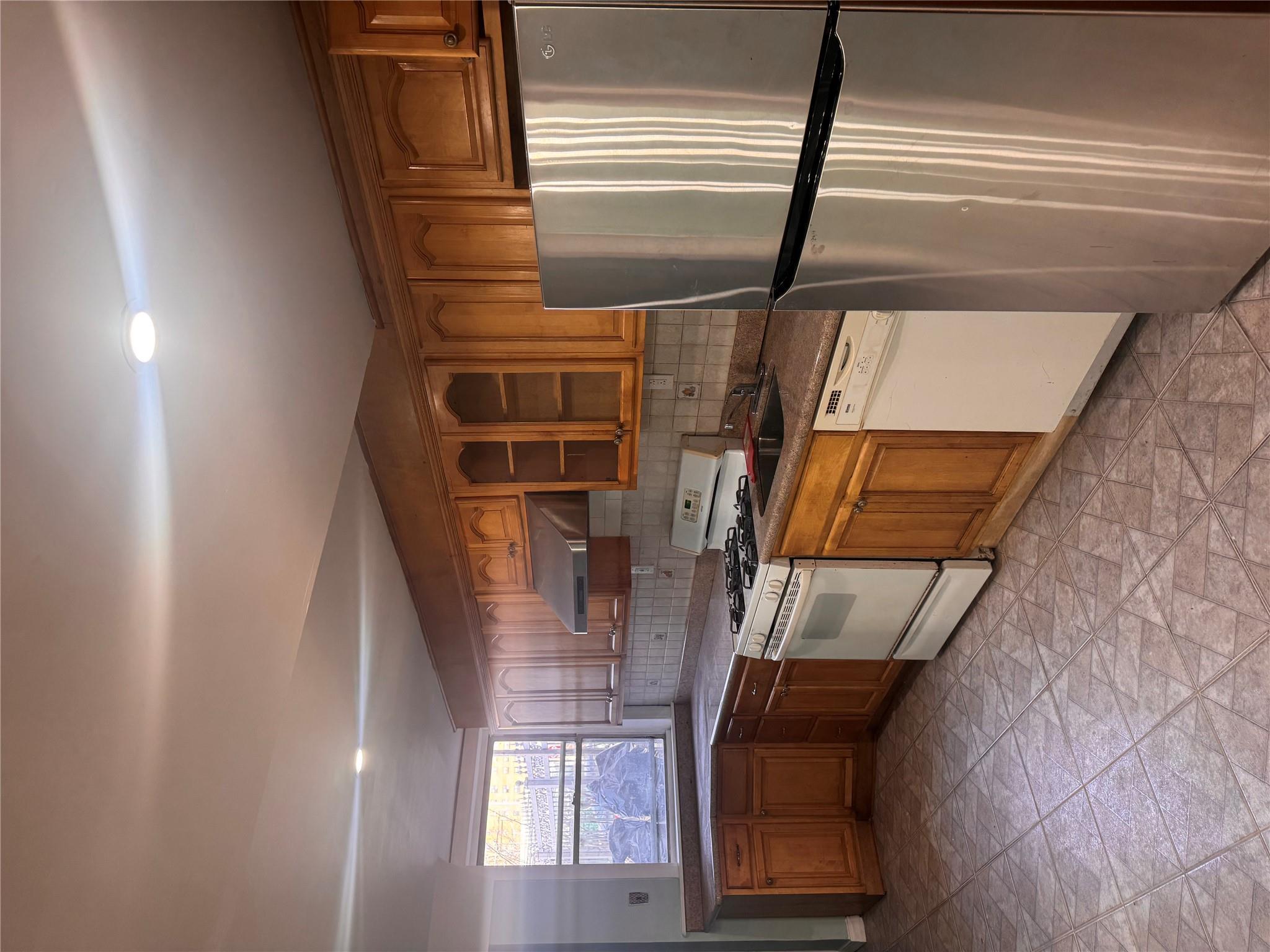 Single Family Hendrix  Brooklyn, NY 11207, MLS-865795-8